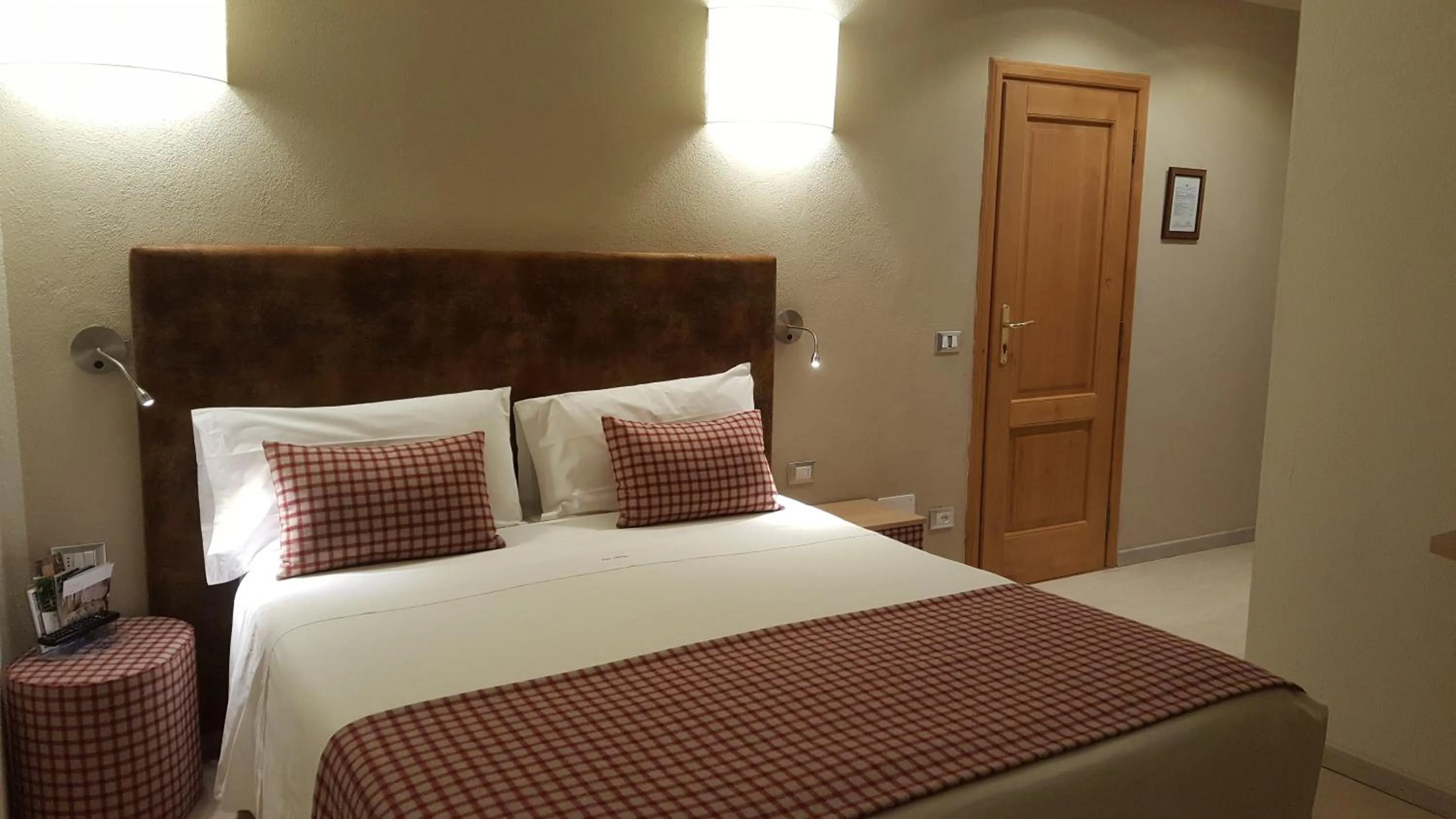 Bed in Hotel Edelweiss