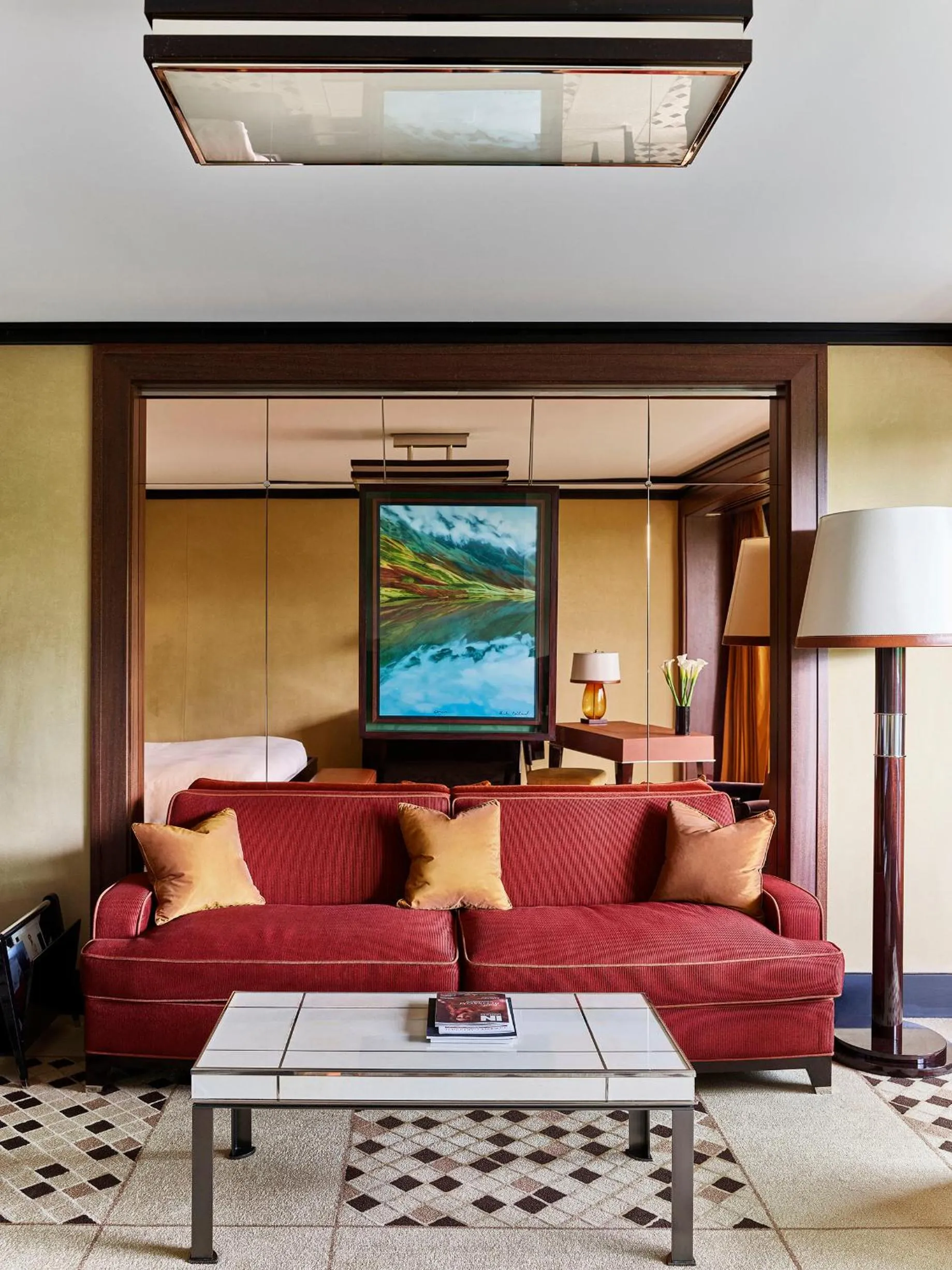 Bed in 45 Park Lane - Dorchester Collection