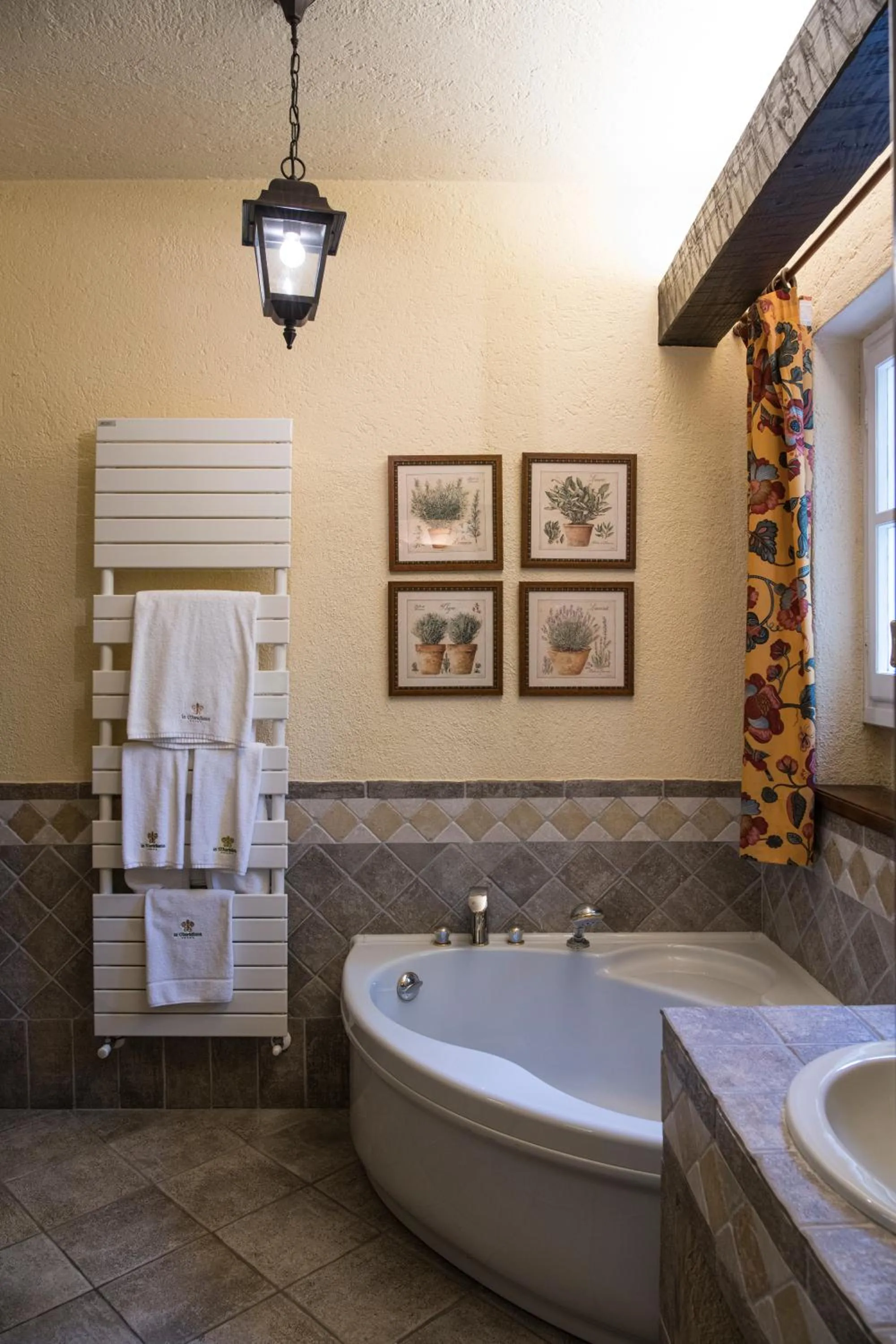 Bathroom in La Meridiana ReIais & Chateaux