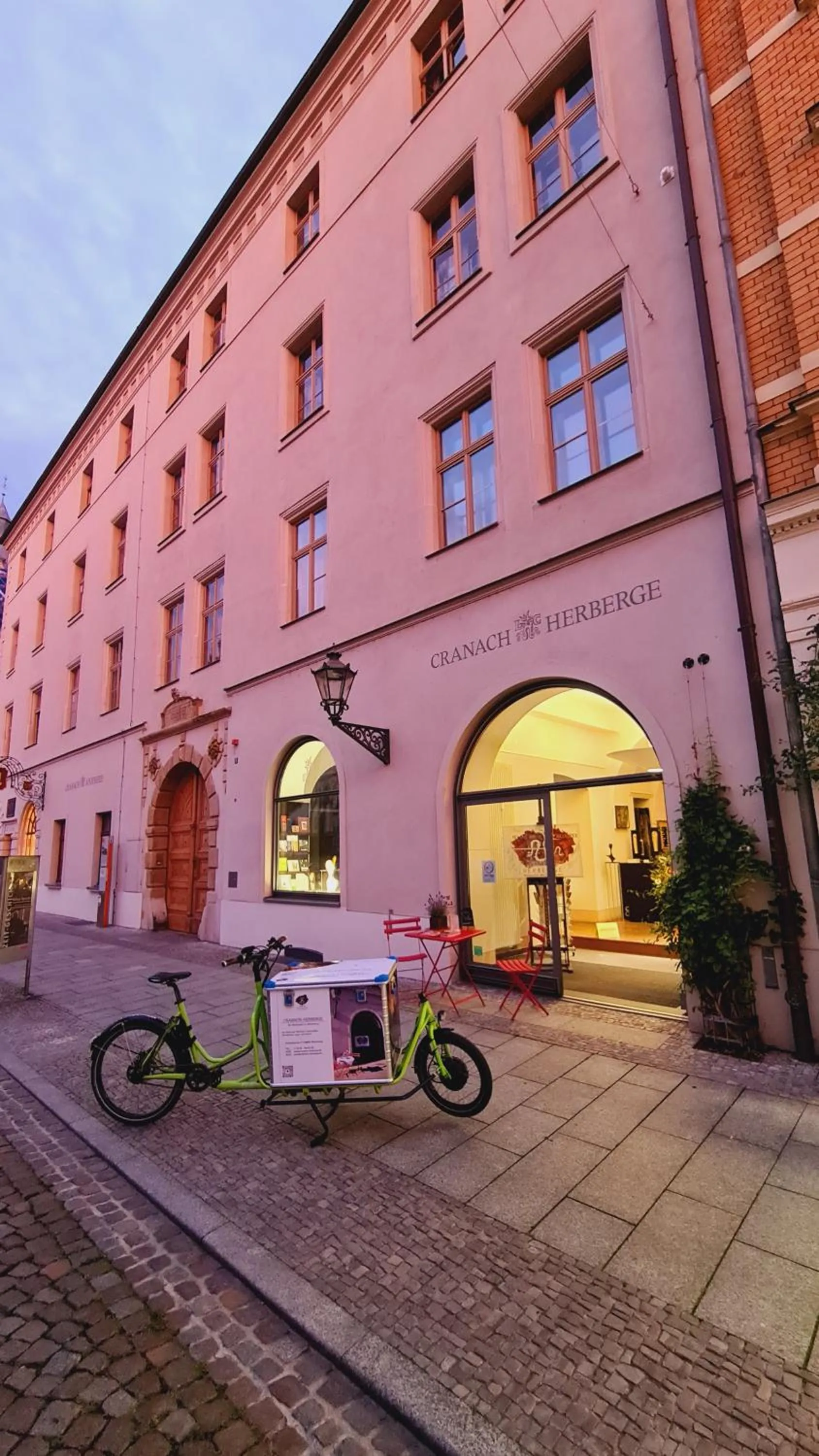 Facade/entrance in Hotel Cranach-Herberge City Centre
