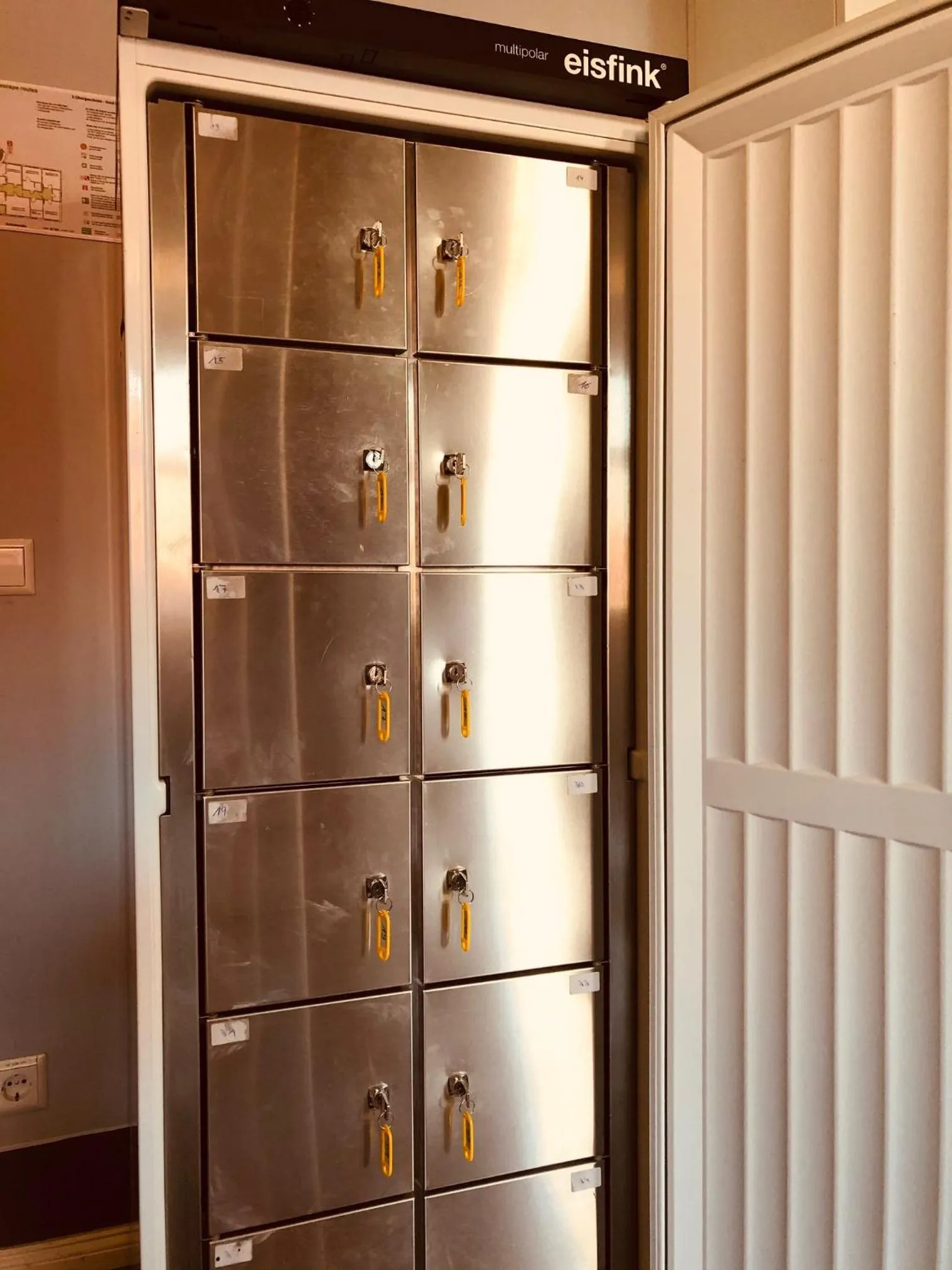 Communal kitchen in Hotel Cranach-Herberge City Centre