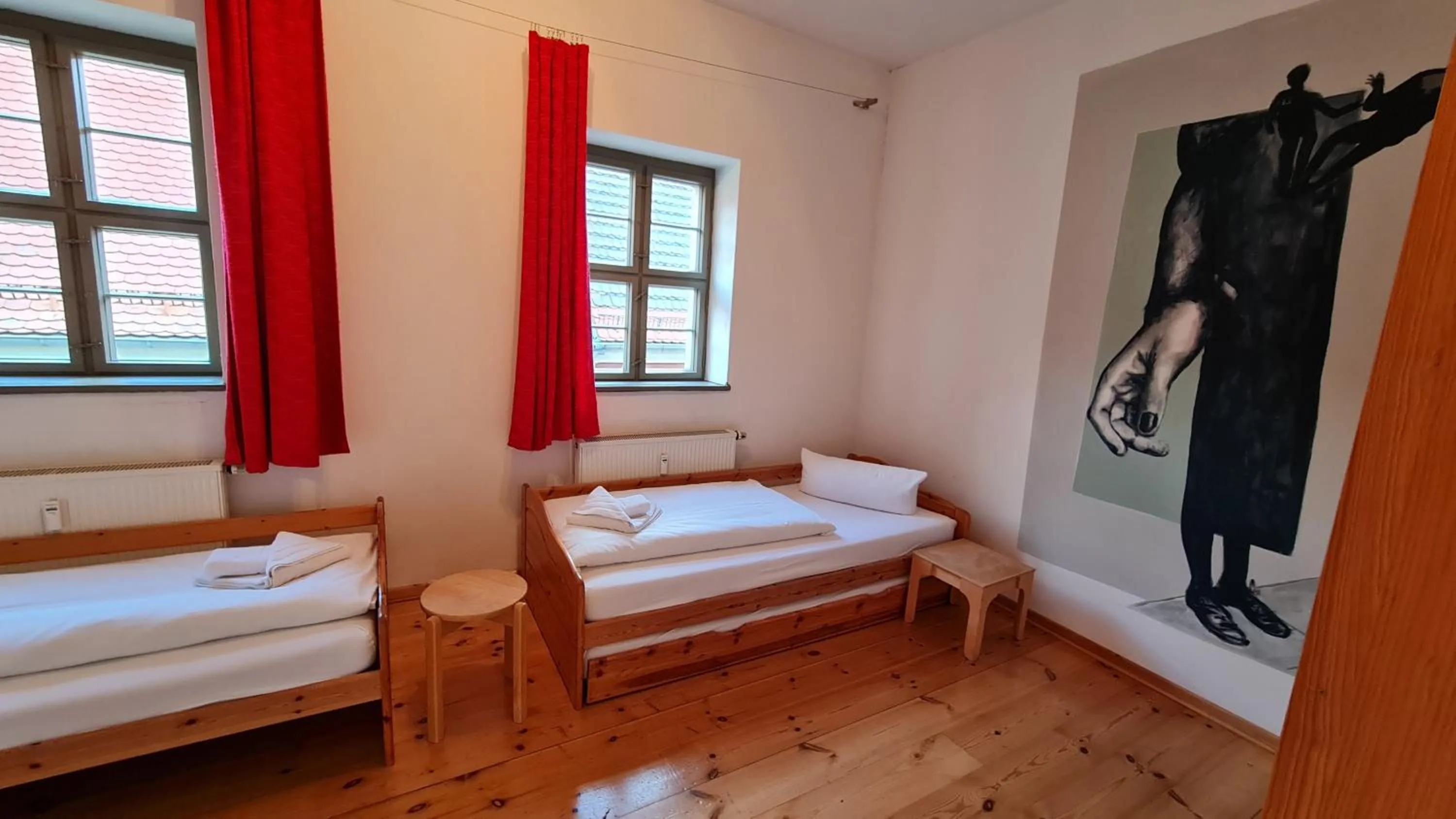 Bedroom, Bed in Hotel Cranach-Herberge City Centre