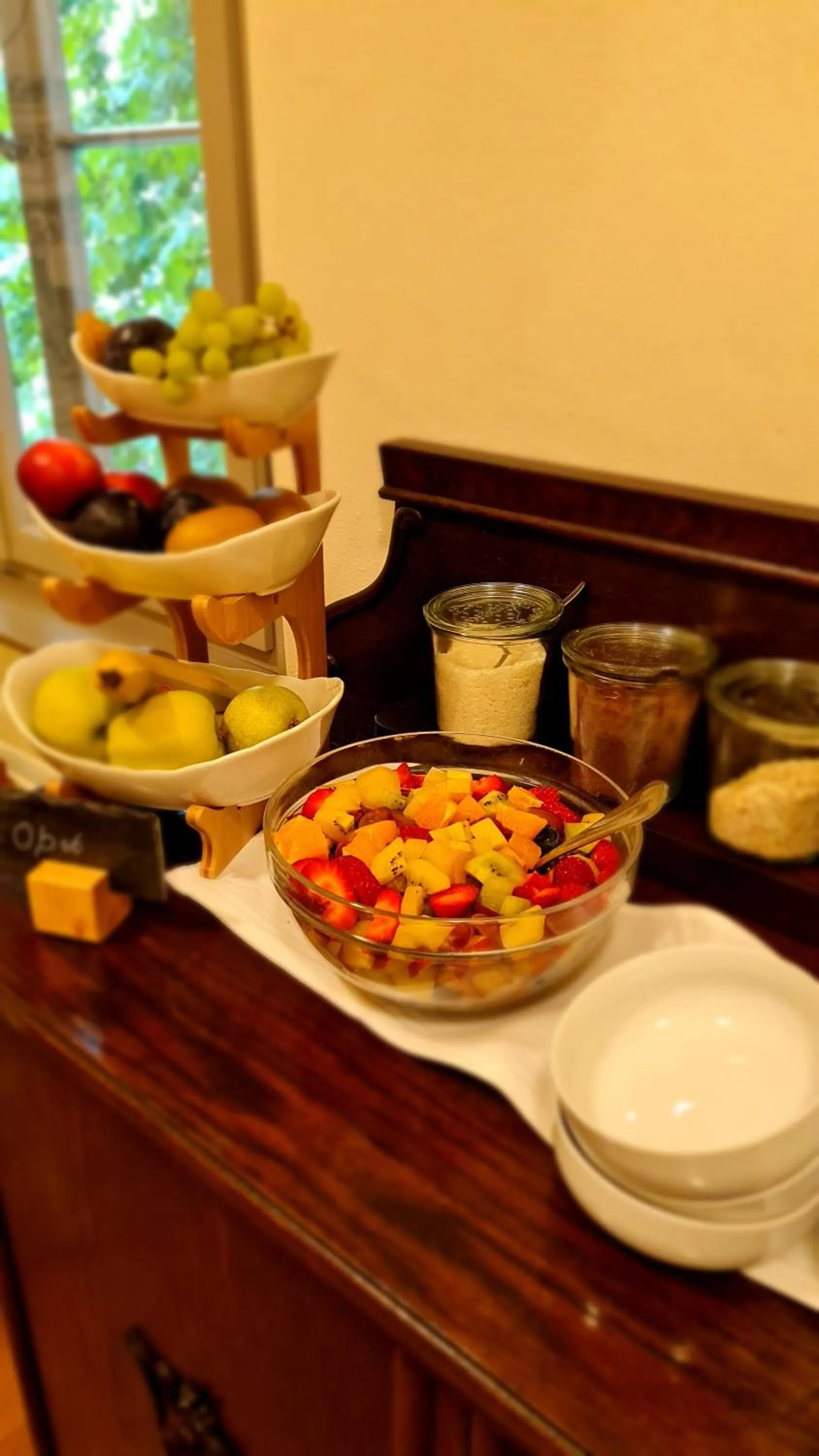 Breakfast in Hotel Cranach-Herberge City Centre