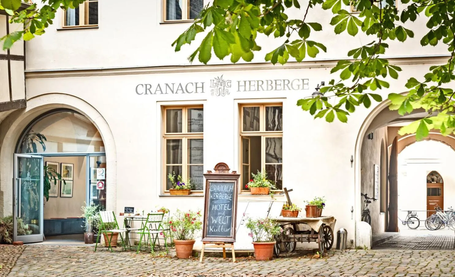 Property building in Hotel Cranach-Herberge City Centre