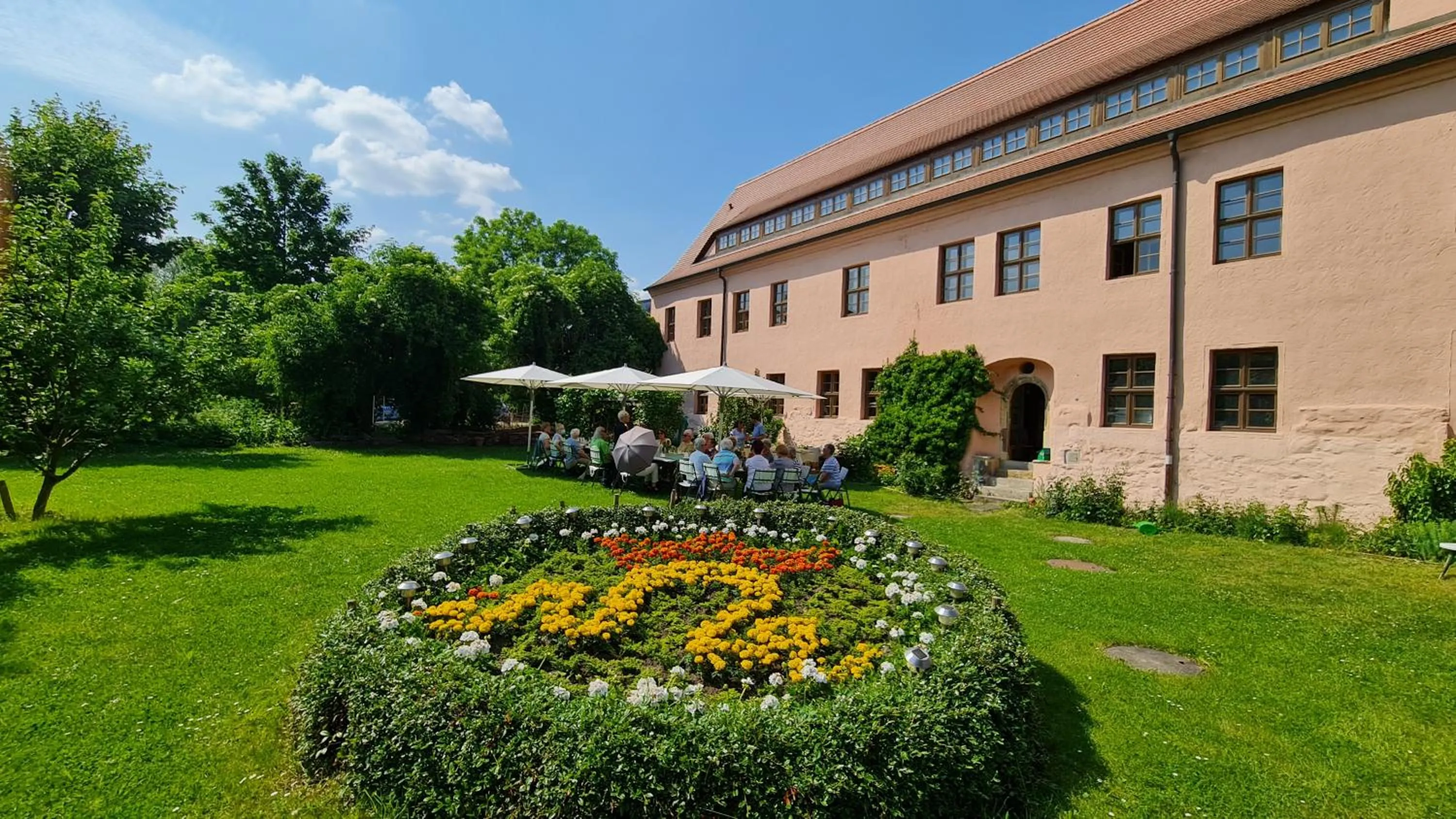 Garden in Hotel Cranach-Herberge City Centre