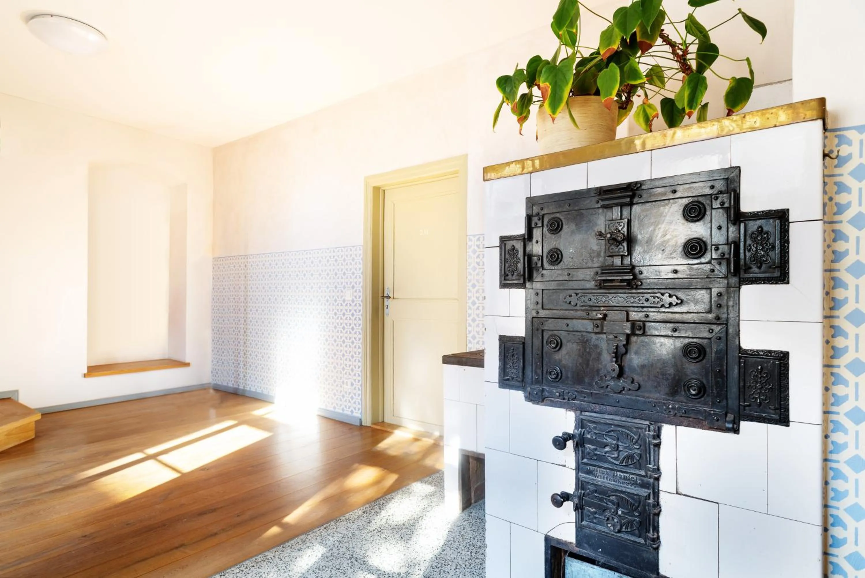 Decorative detail in Hotel Cranach-Herberge City Centre