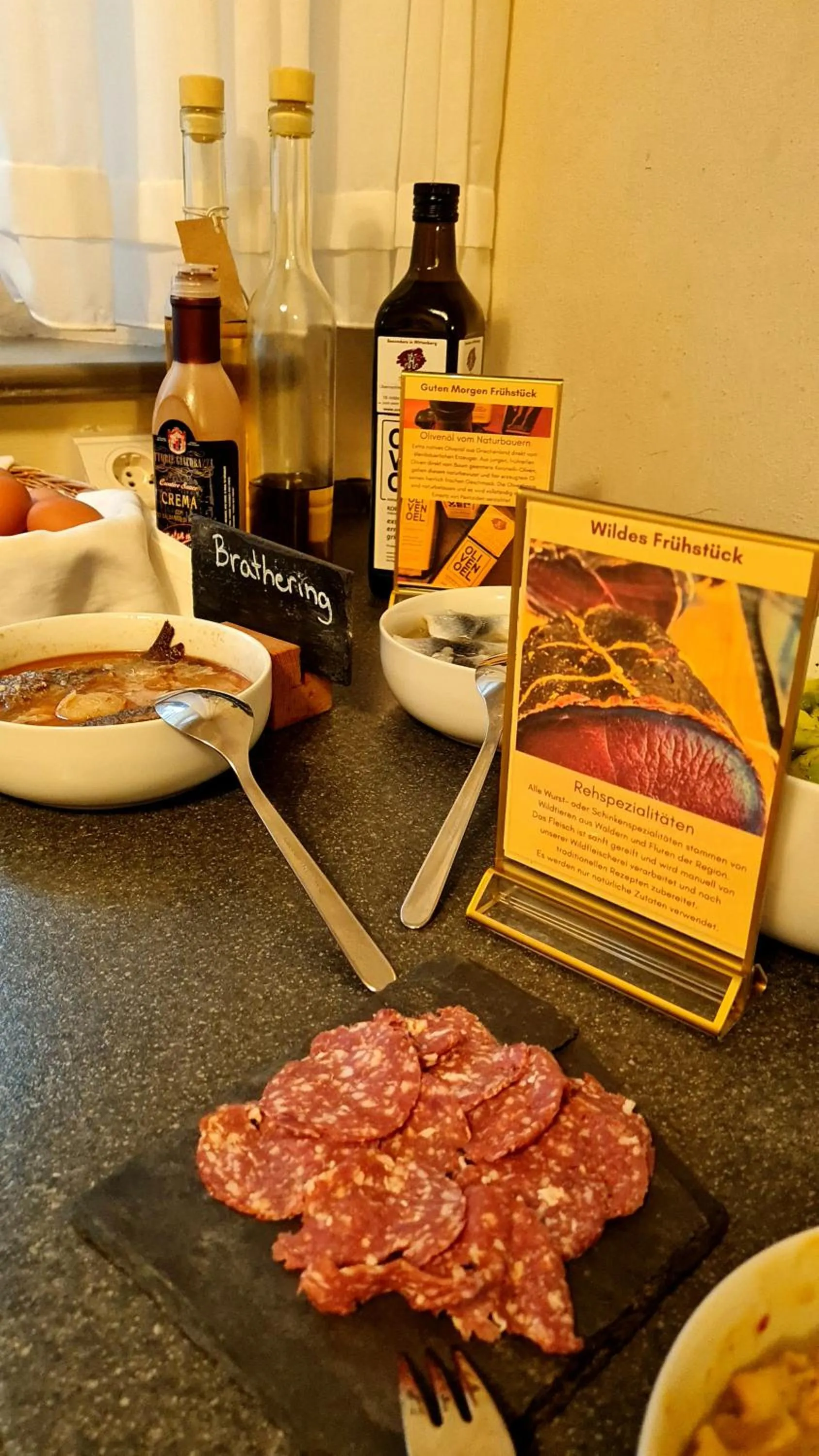 Breakfast in Hotel Cranach-Herberge City Centre