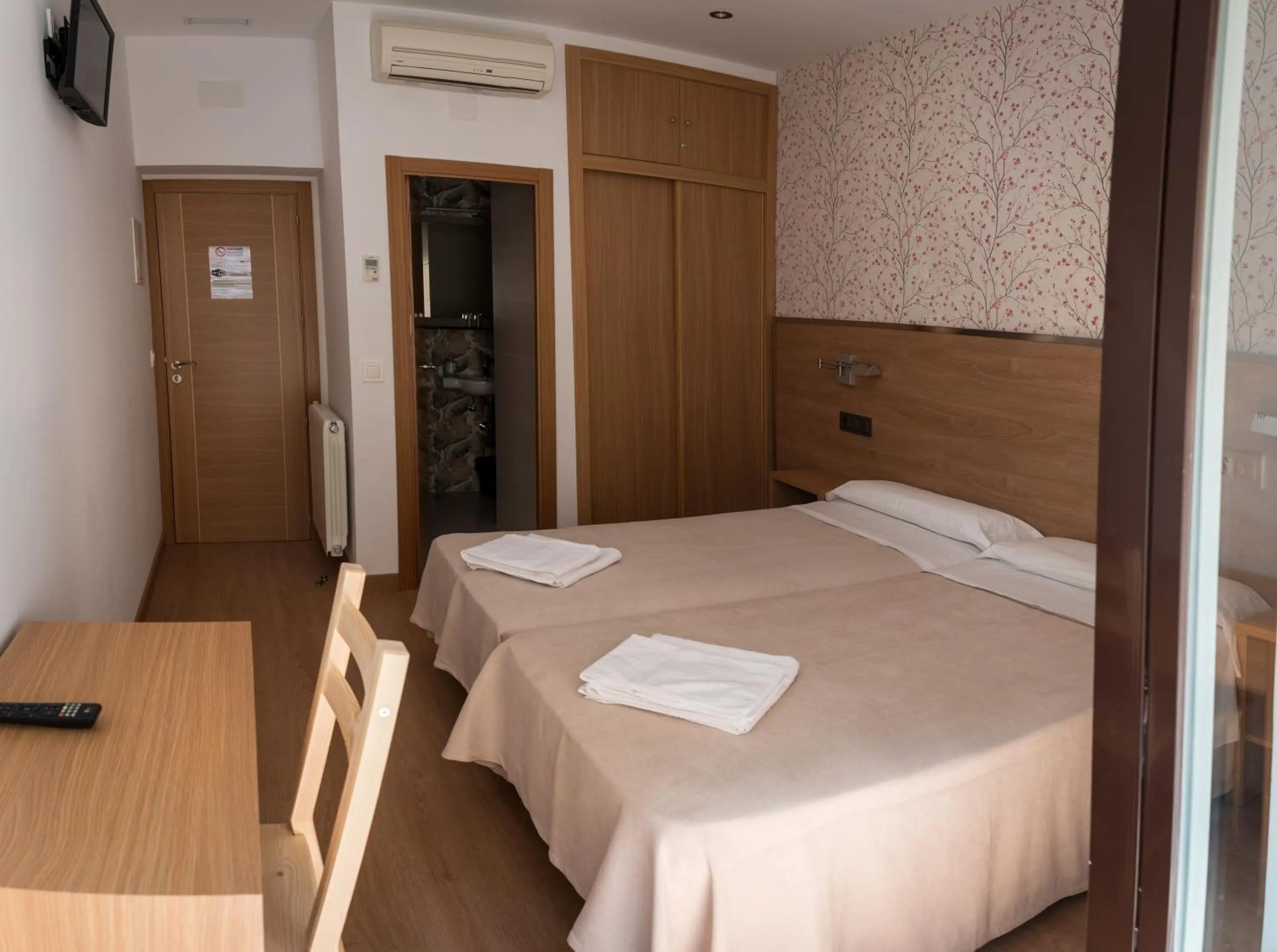 Bed in Hostal San Antonio