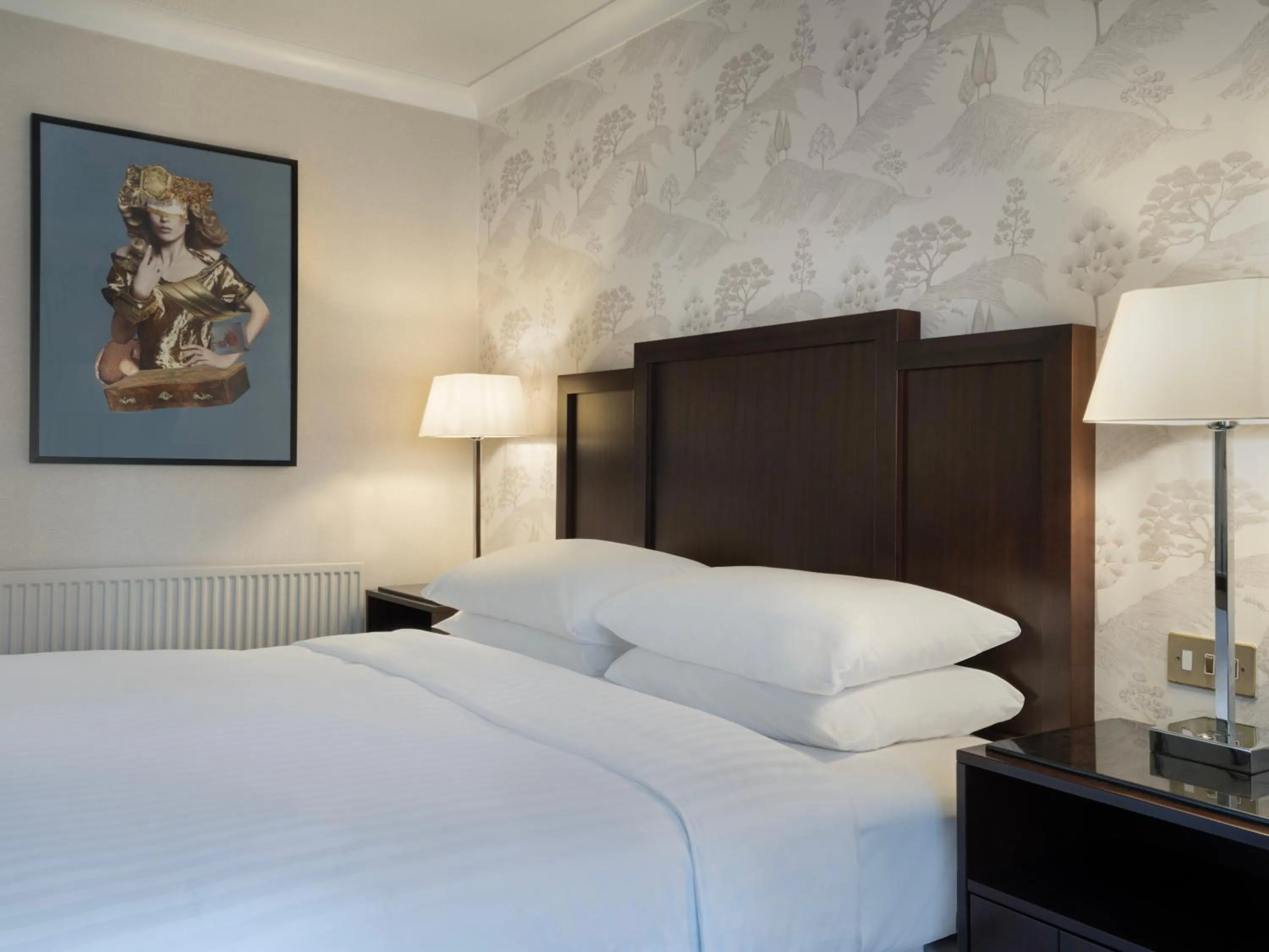 Bedroom, Bed in Delta Hotels by Marriott Tudor Park Country Club