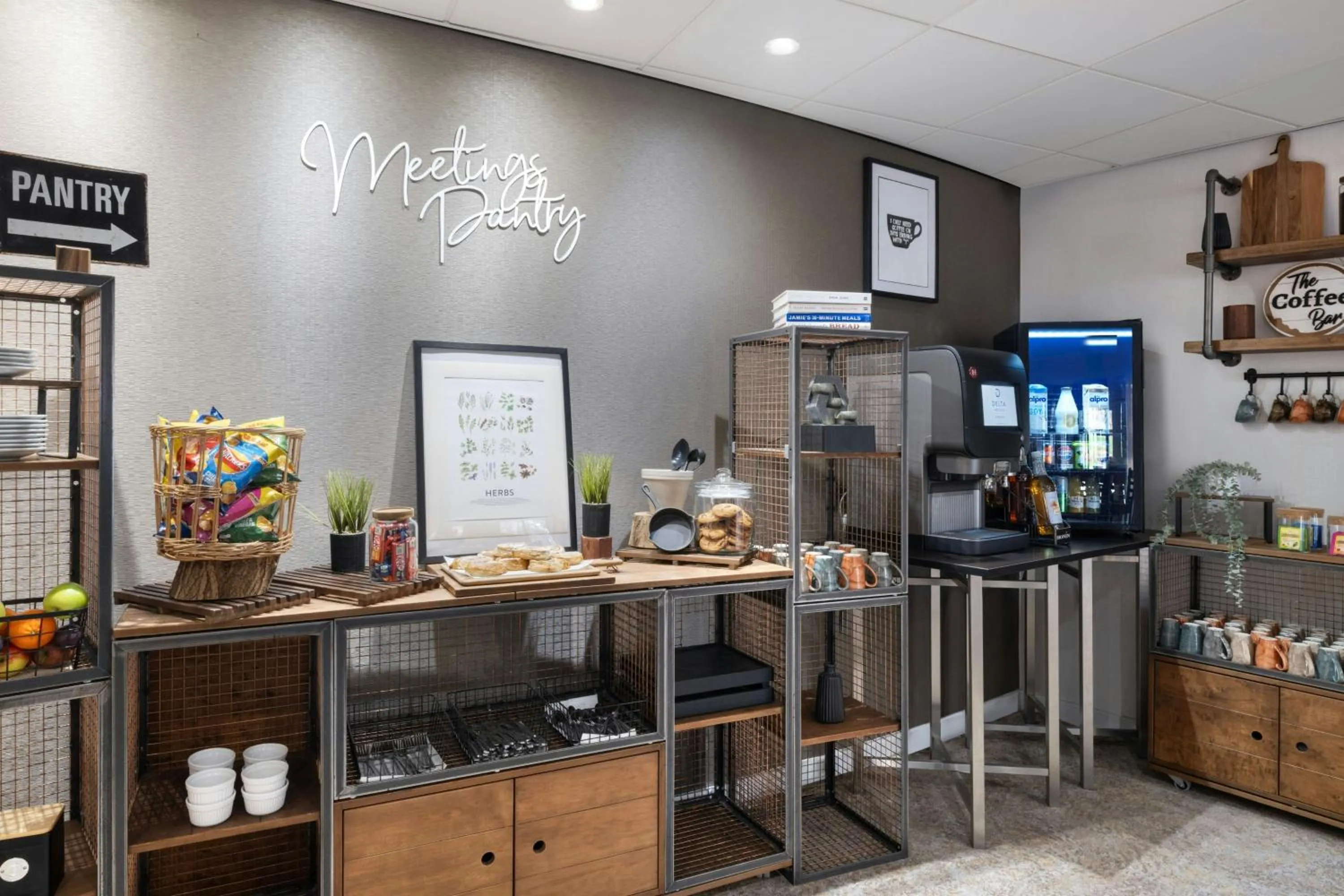 Meeting/conference room in Delta Hotels by Marriott Tudor Park Country Club