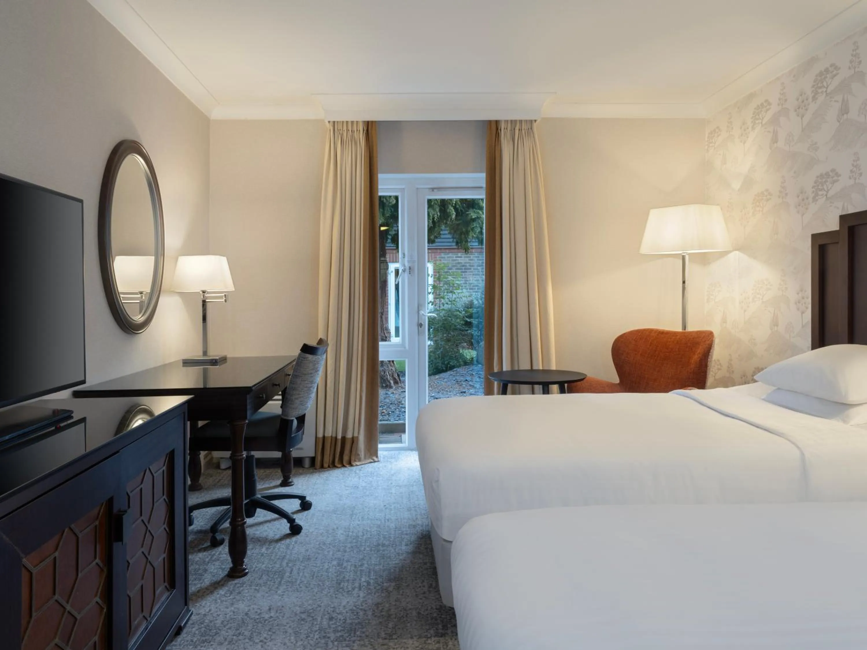 Bedroom, Bed in Delta Hotels by Marriott Tudor Park Country Club