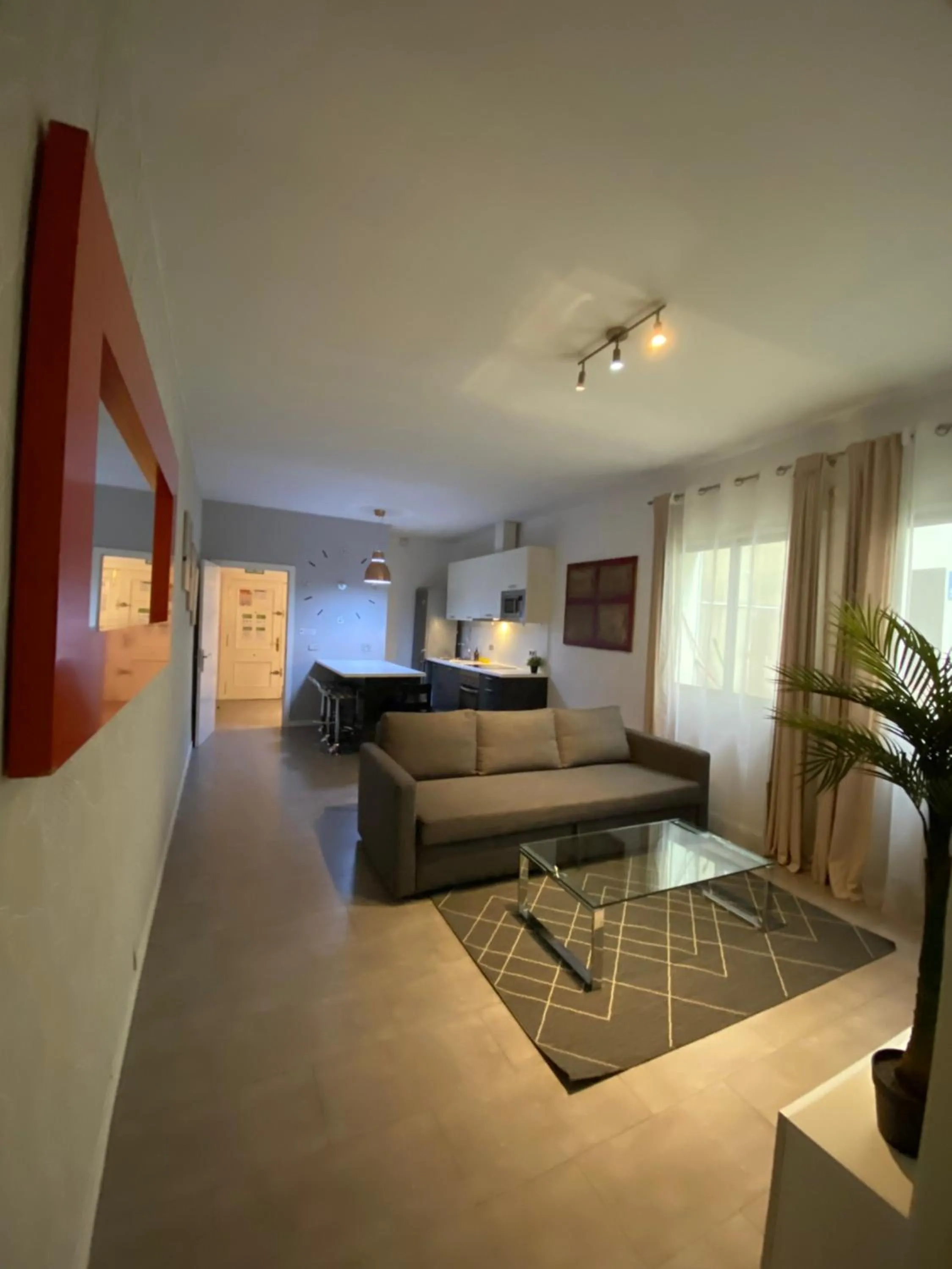 Kitchen or kitchenette in CH Six Rooms