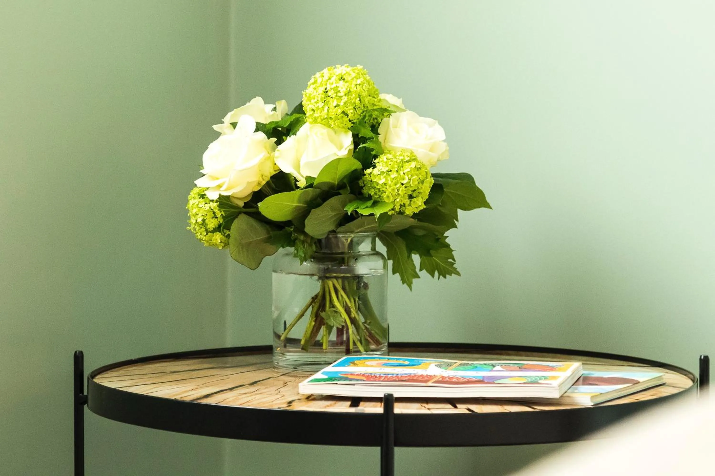 Decorative detail in The Knaresborough by Nestor