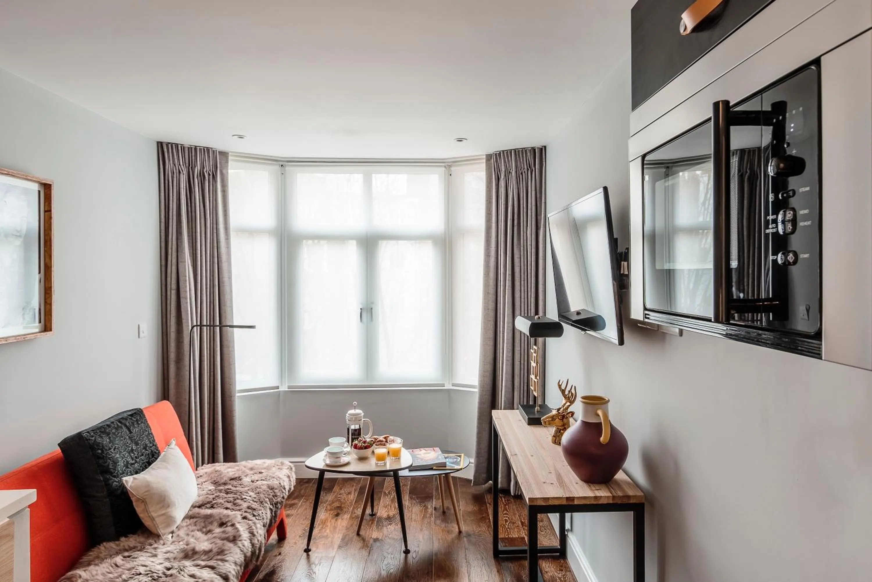 Living room in The Knaresborough by Nestor