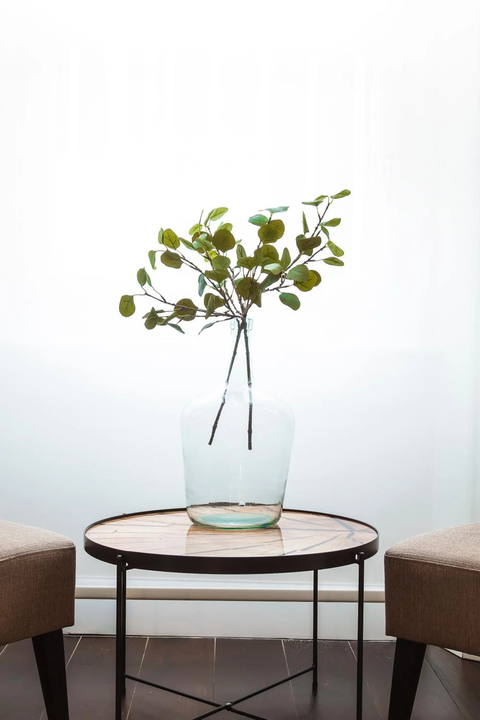 Seating area in The Knaresborough by Nestor