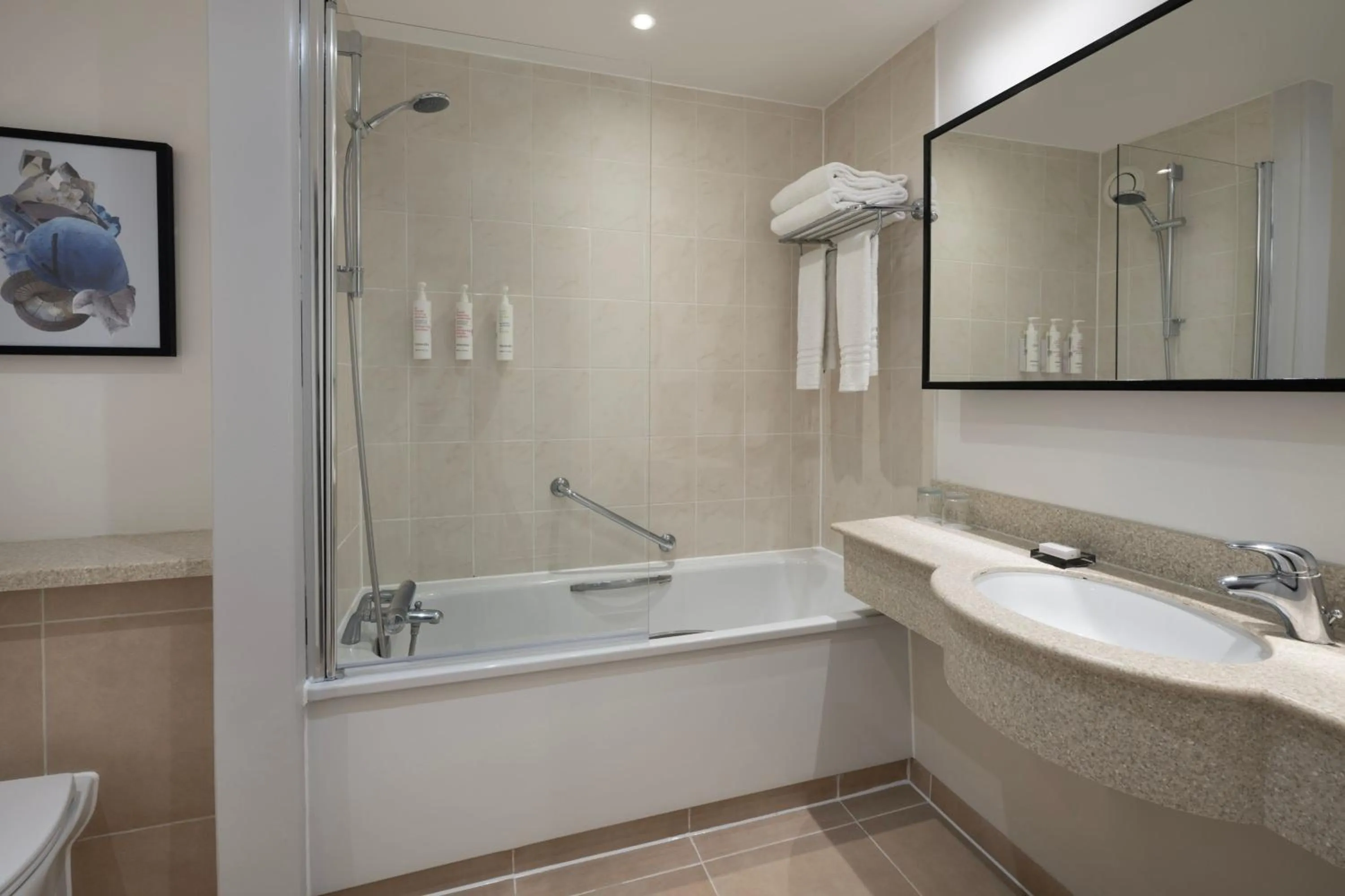 Bathroom in Delta Hotels by Marriott Peterborough
