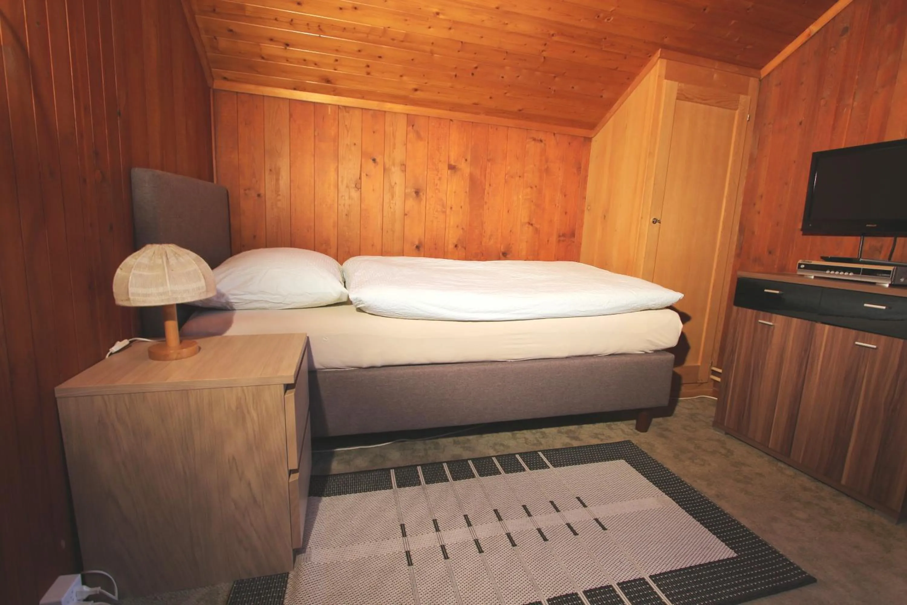 Photo of the whole room, Bed in Hotel-Restaurant Alpina