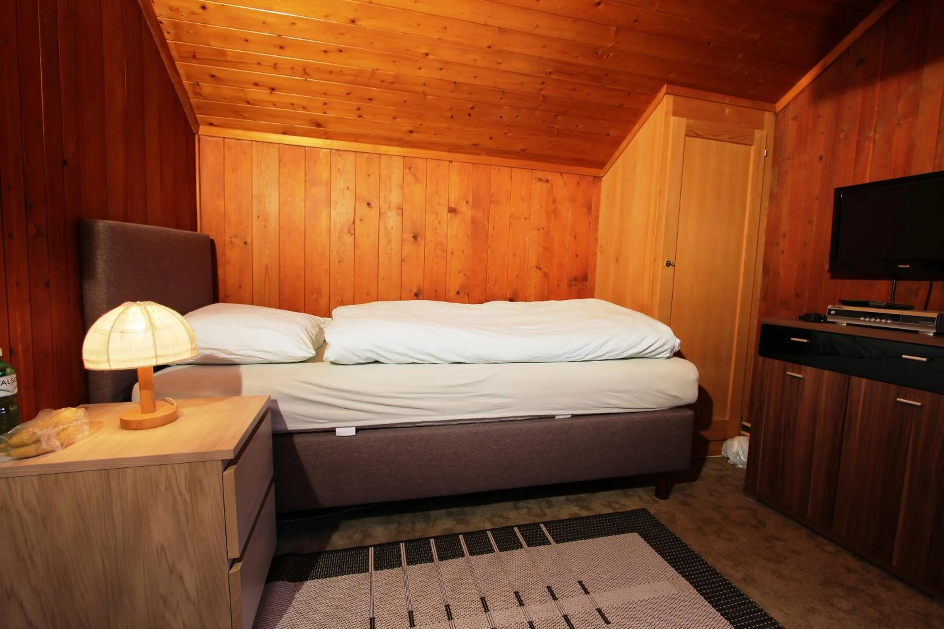 Photo of the whole room in Hotel-Restaurant Alpina