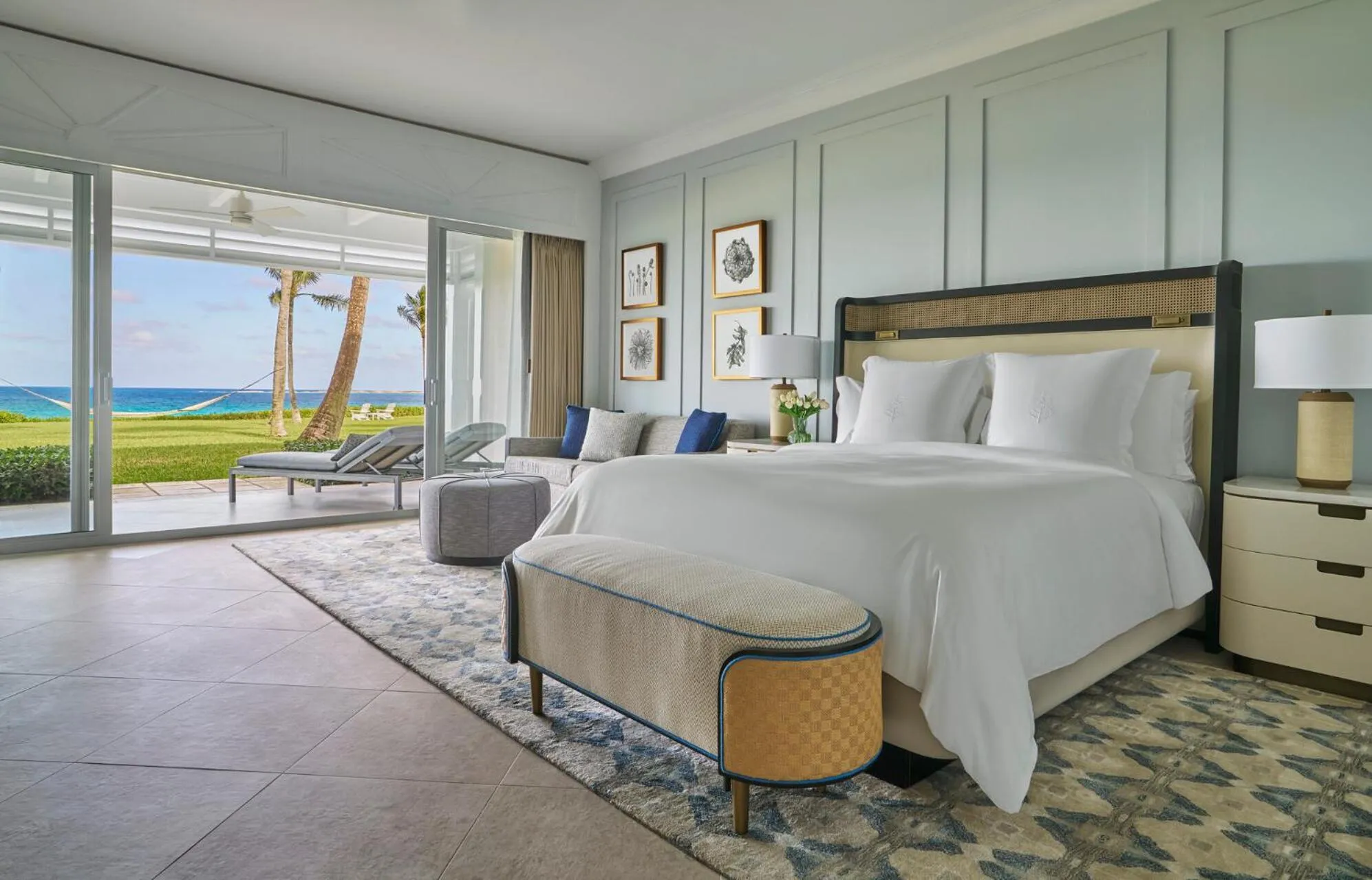 Bed in The Ocean Club, A Four Seasons Resort, Bahamas