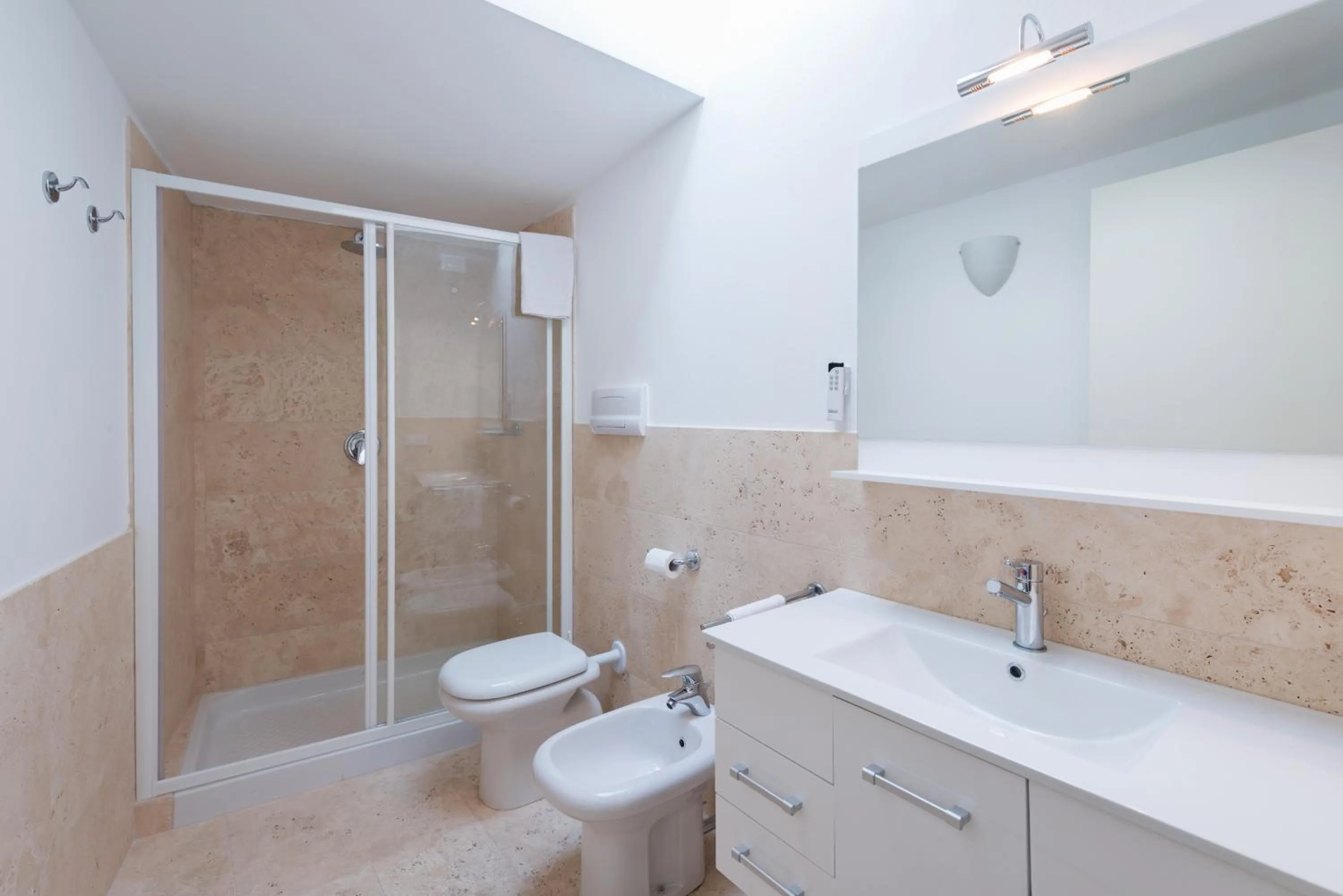 Bathroom in La Maison del Capestrano