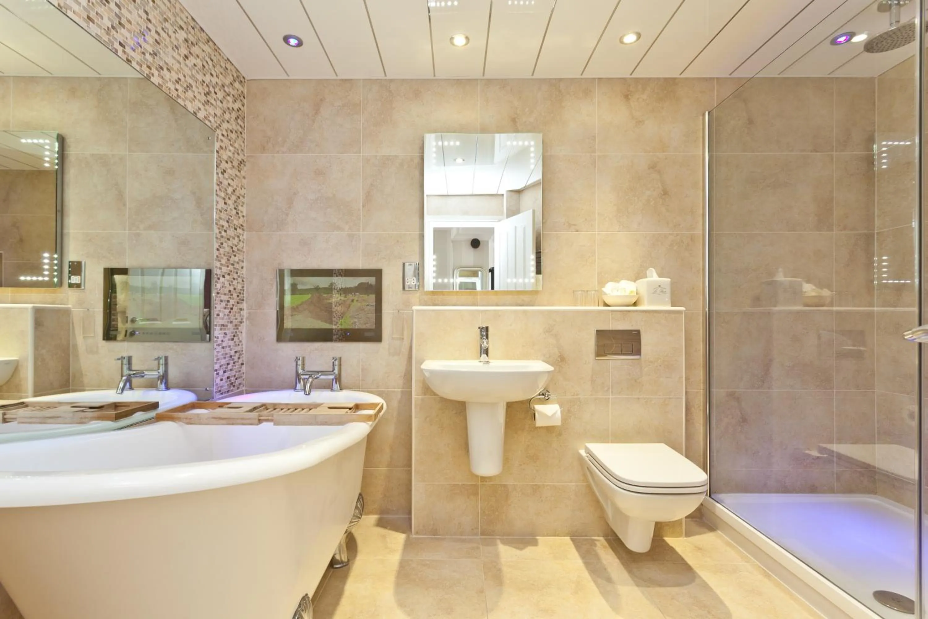 Bathroom in Windermere Hillthwaite Hotel
