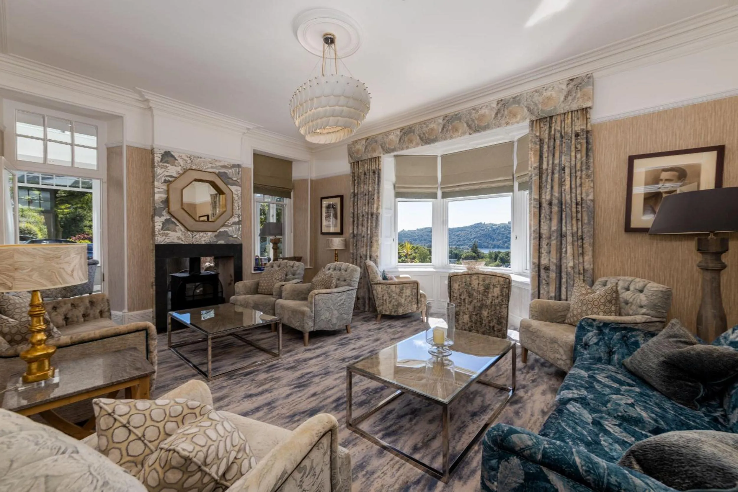 Lounge or bar in Windermere Hillthwaite Hotel