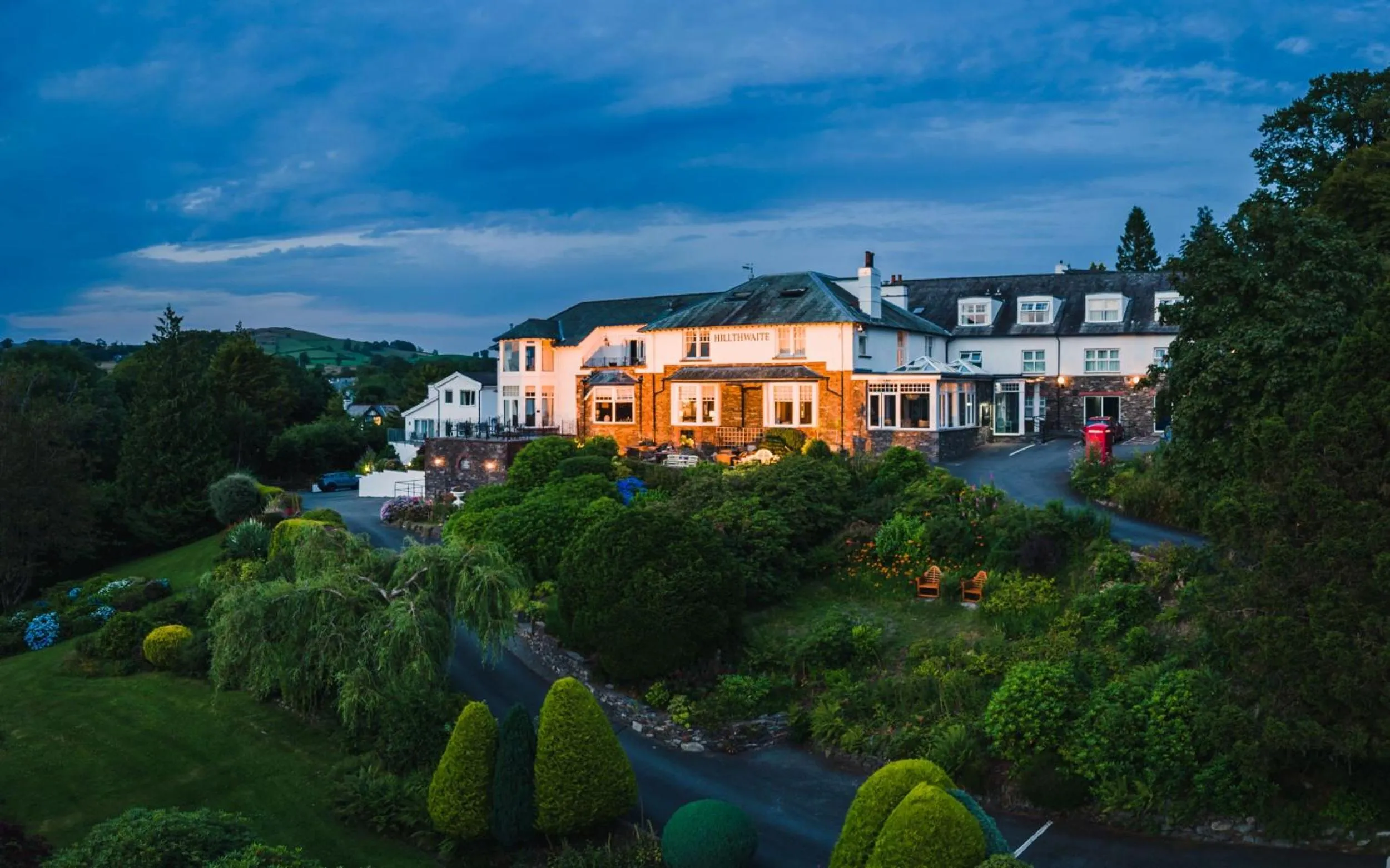 Property building in Windermere Hillthwaite Hotel