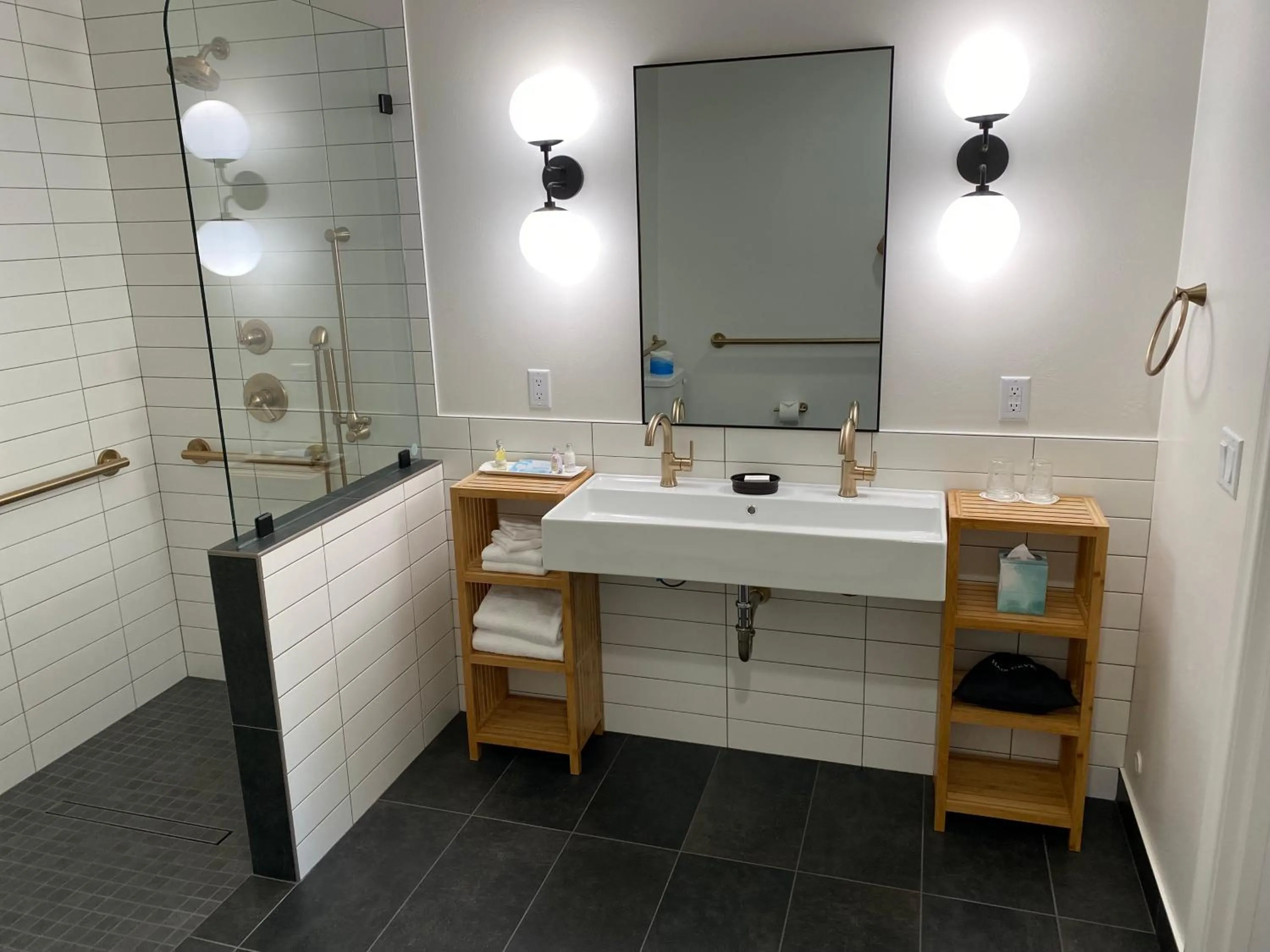 Bathroom in The Rigdon House