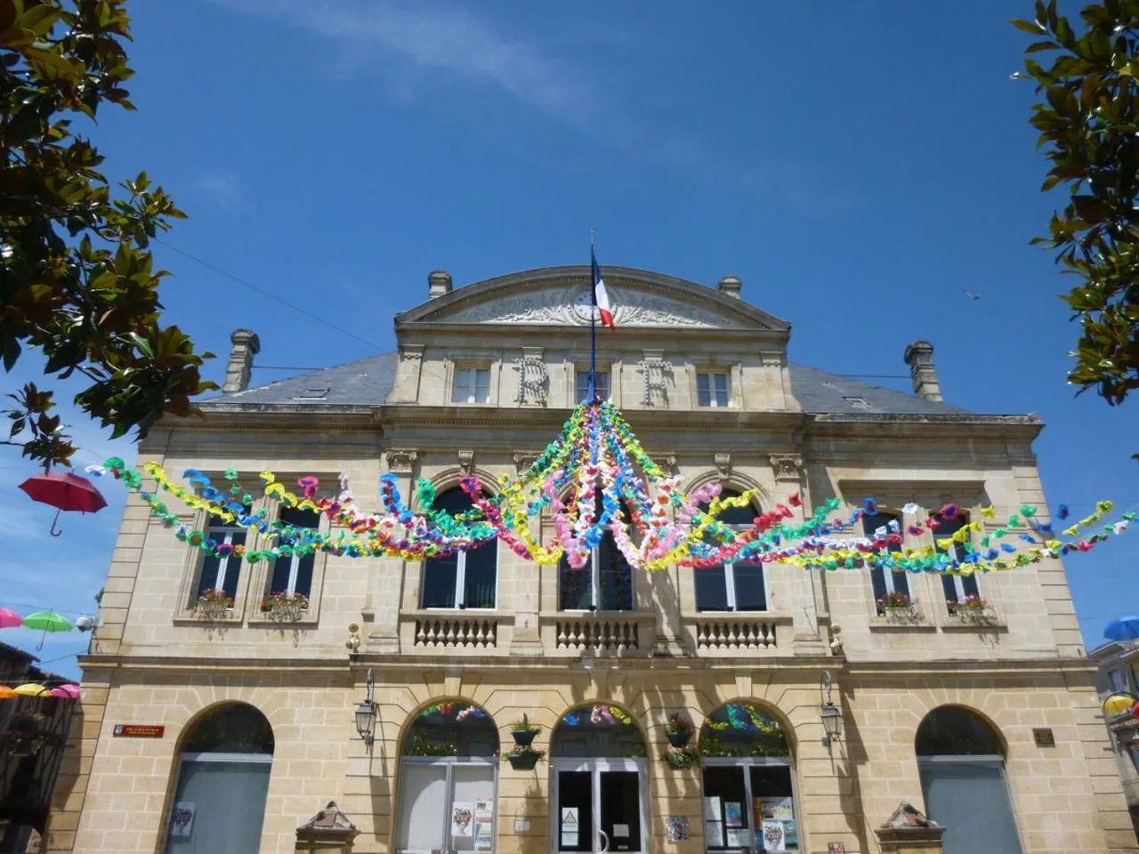 Nearby landmark in Le Cerisier