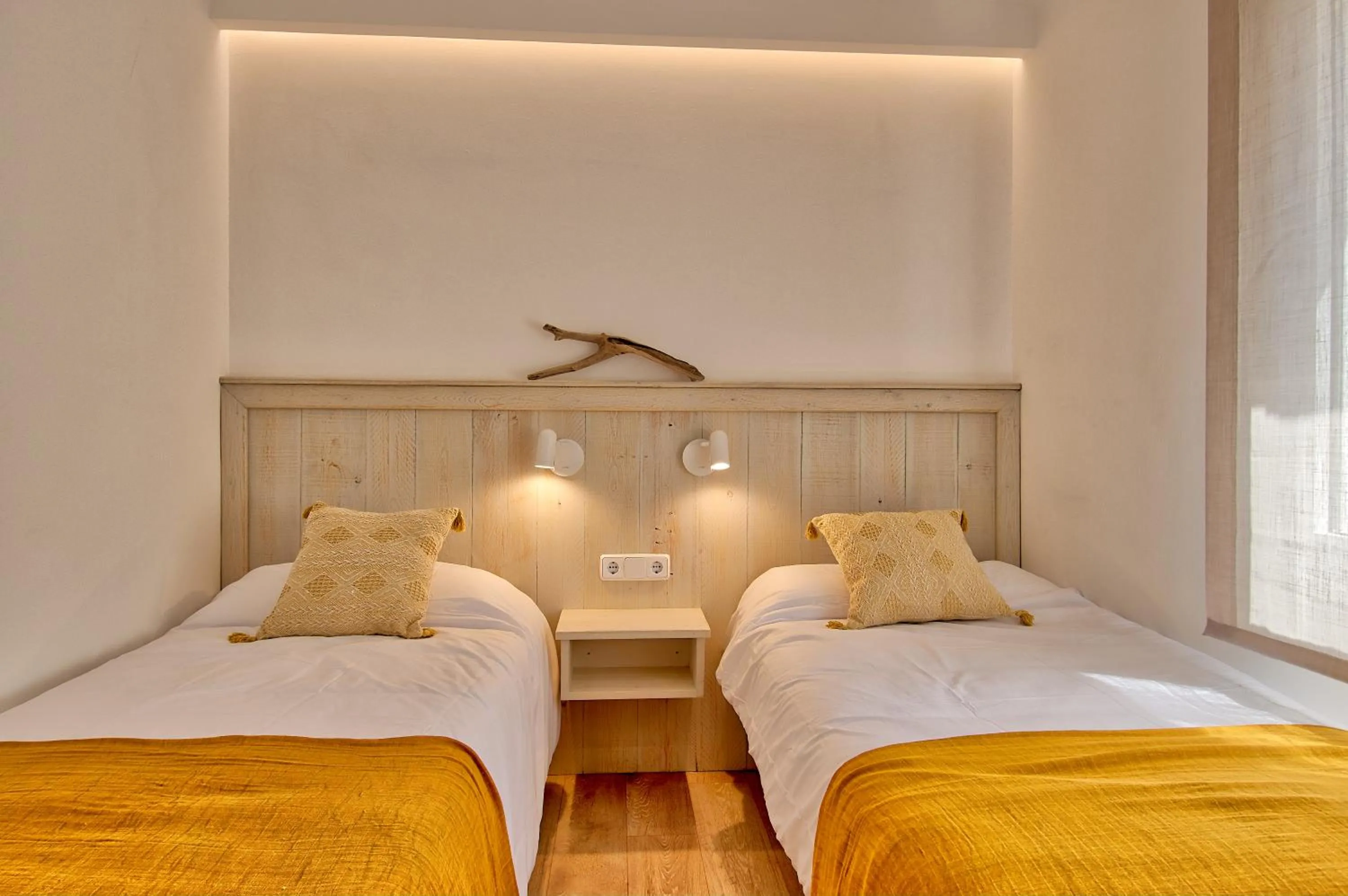 Bed in Llafranc Centre, Totally Refurbished