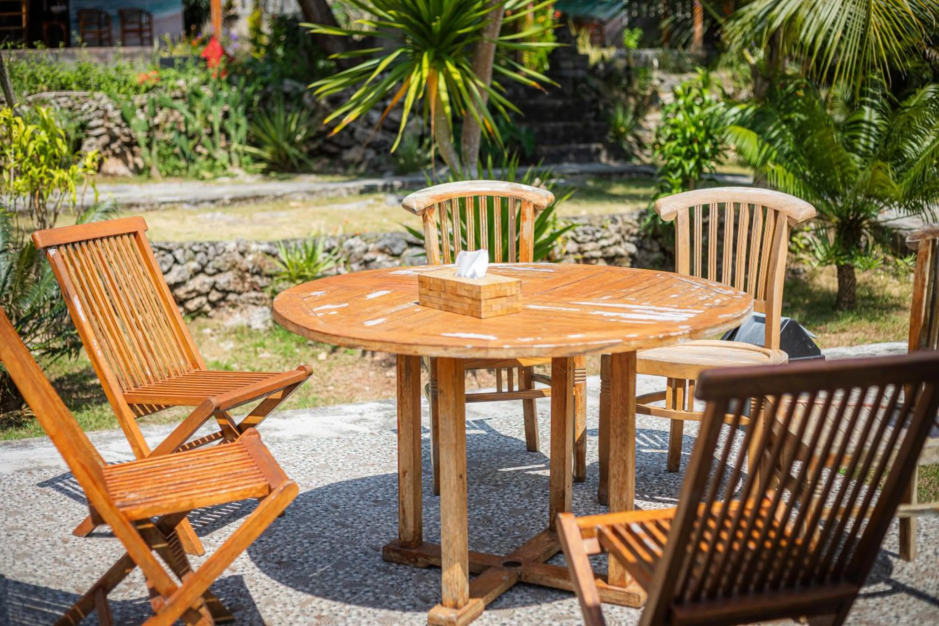 Dining area in Kubu Sental Cottage