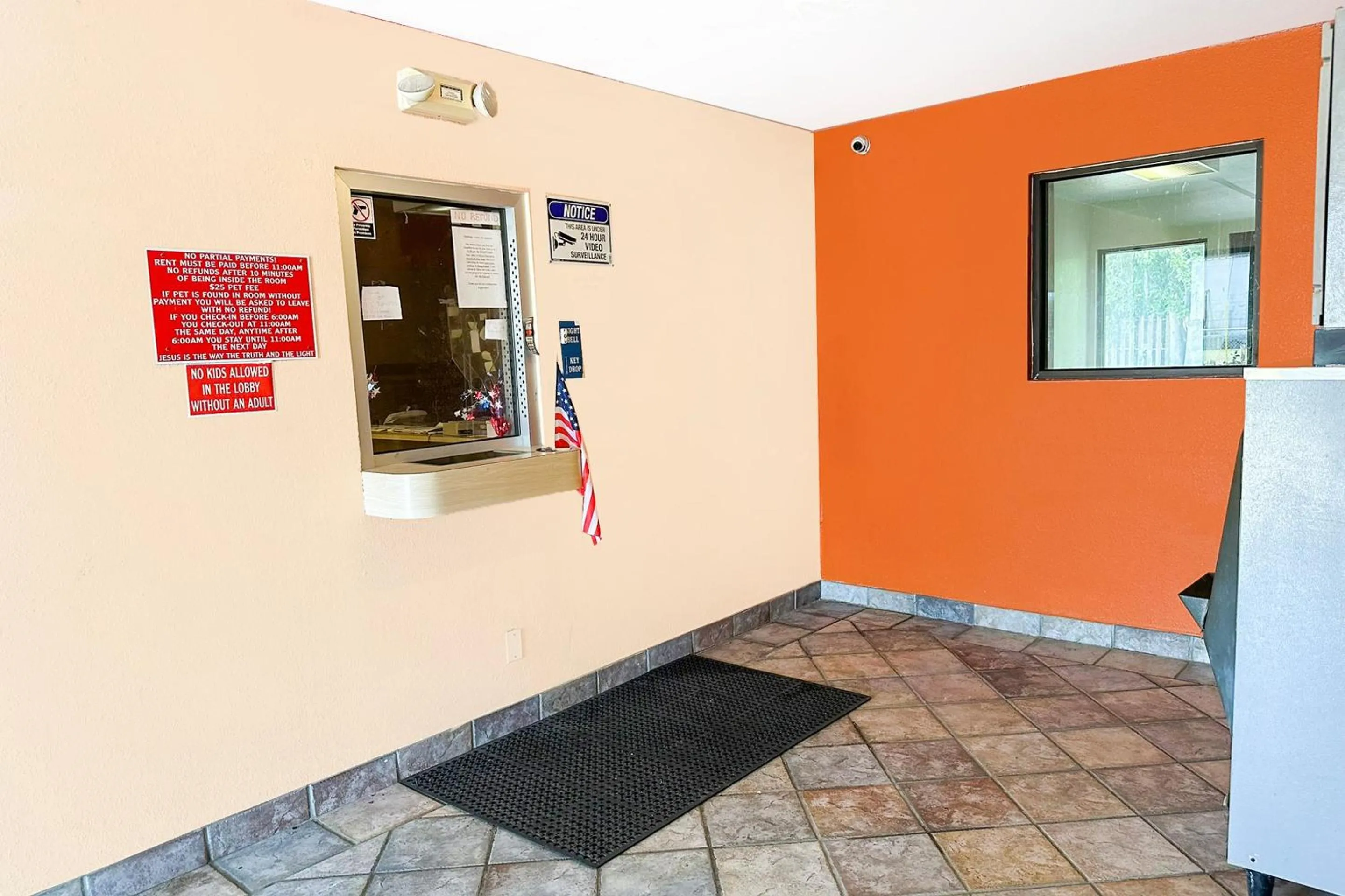 Lobby or reception in Luxury Inn By OYO Albany