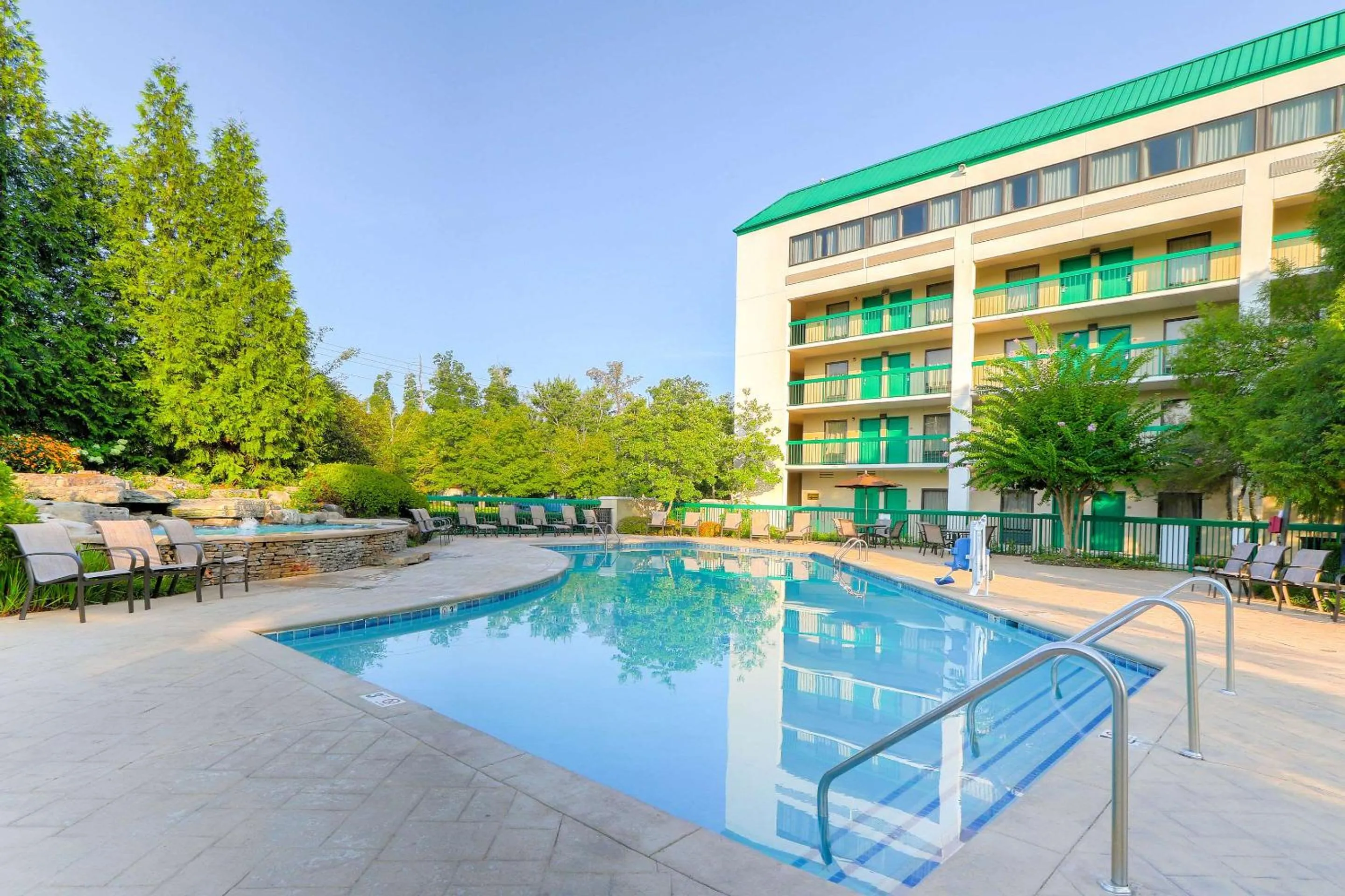 Swimming pool in Quality Inn Near the Island Pigeon Forge