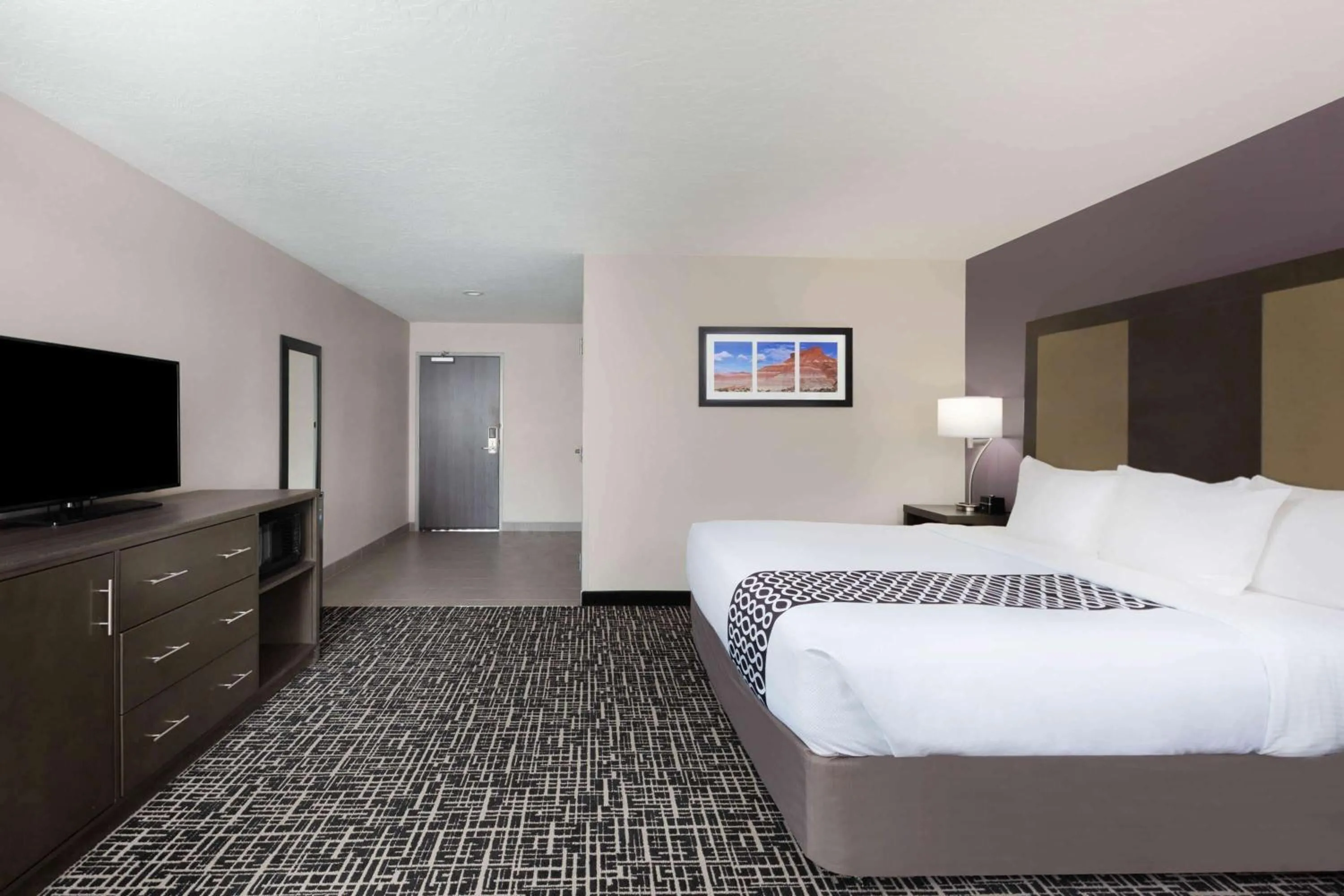 Photo of the whole room, Bed in La Quinta by Wyndham Kanab