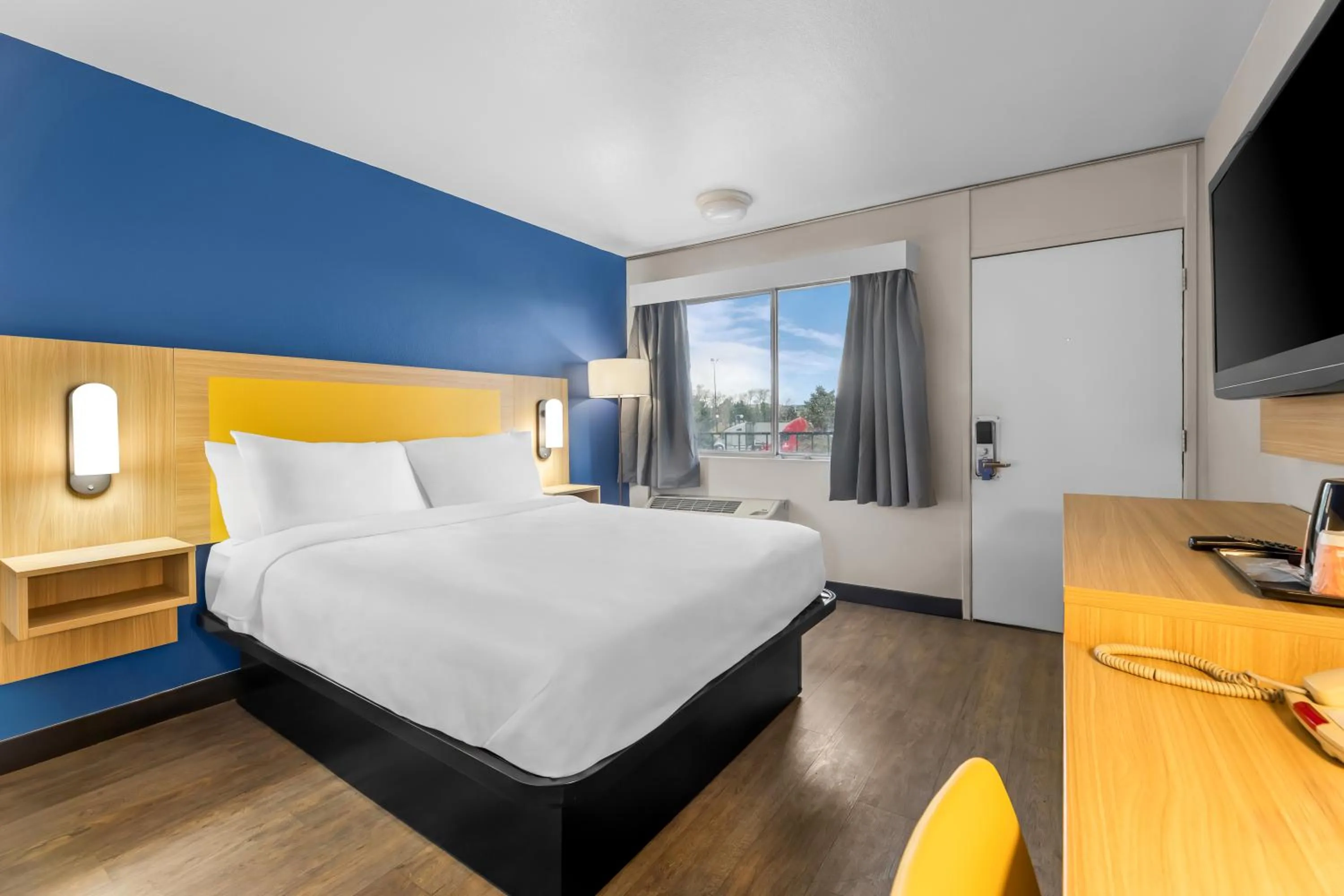 Bed in Park Inn by Radisson, Winnemucca