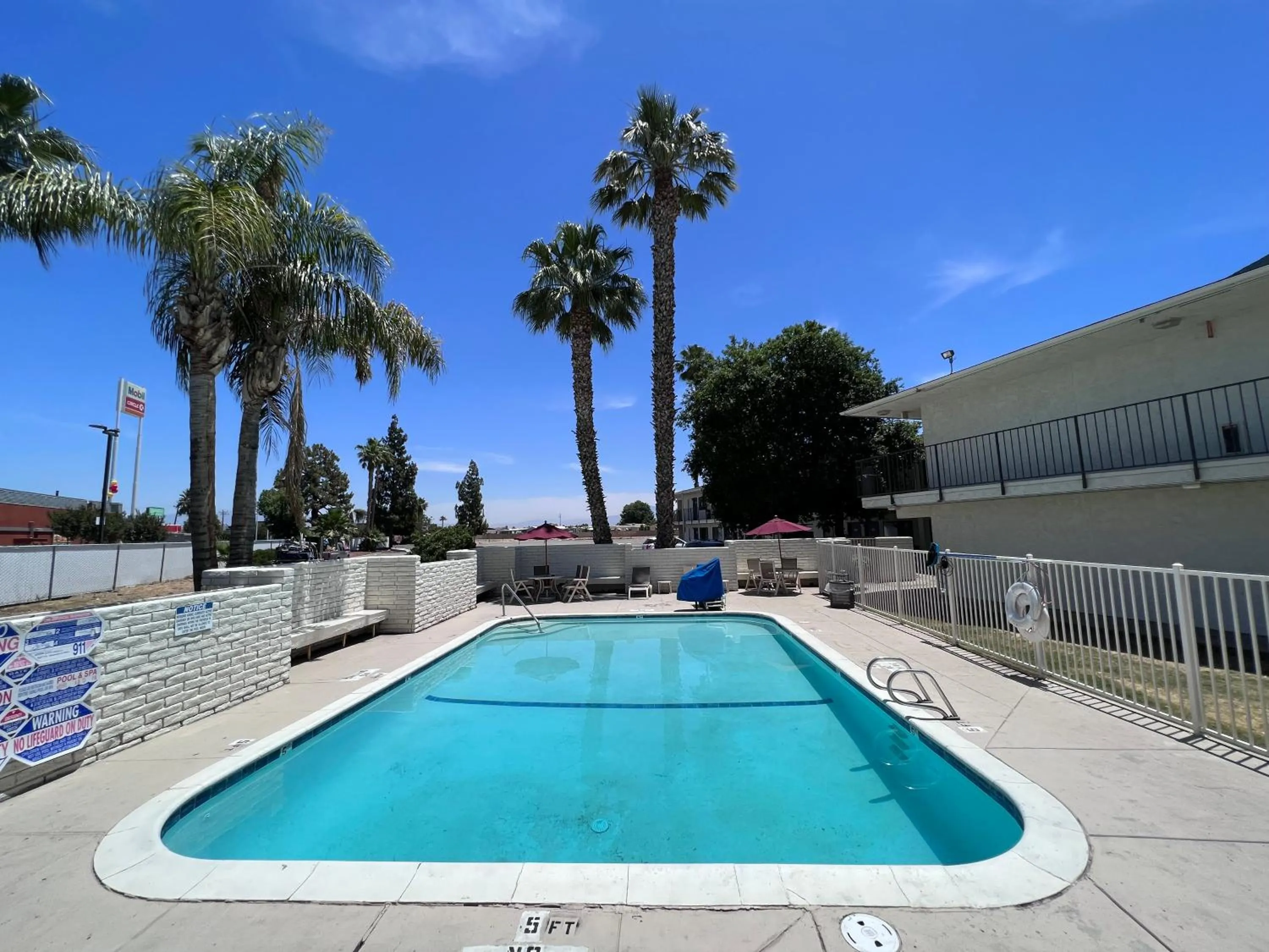 Swimming pool in Motel 6-Bakersfield, CA - South