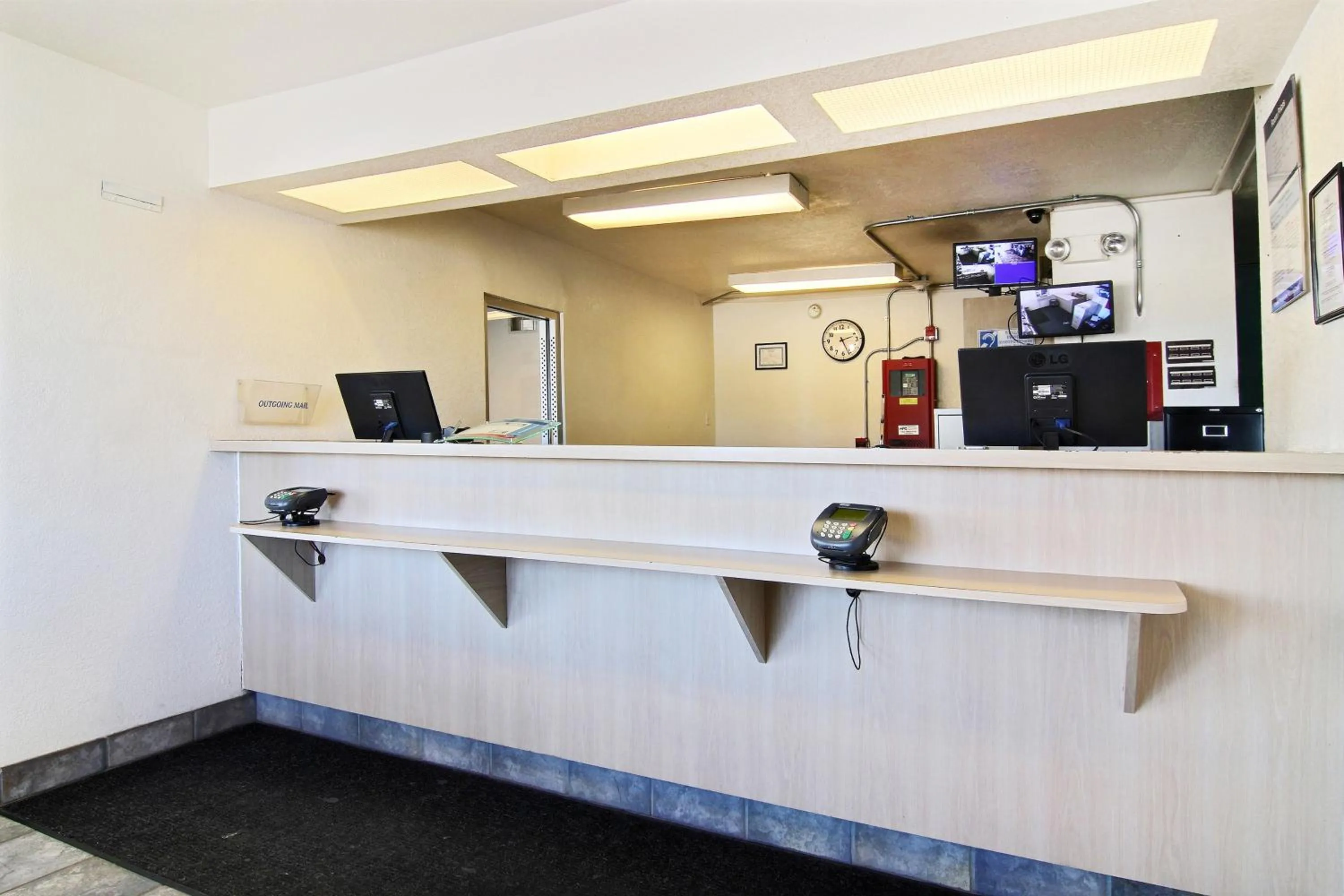 Lobby or reception in Motel 6-Santa Rosa, NM