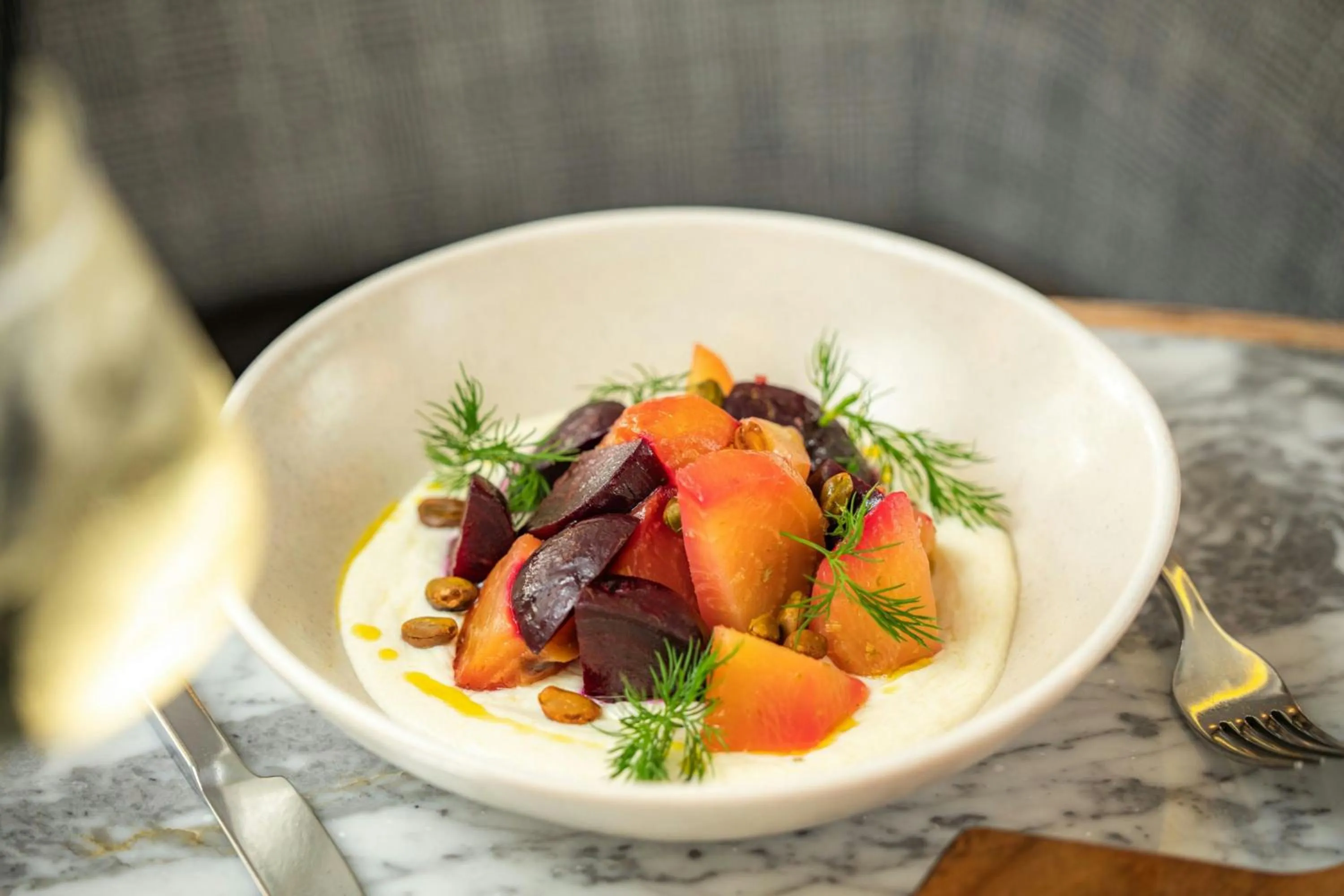 Restaurant/places to eat in London Marriott Hotel Park Lane