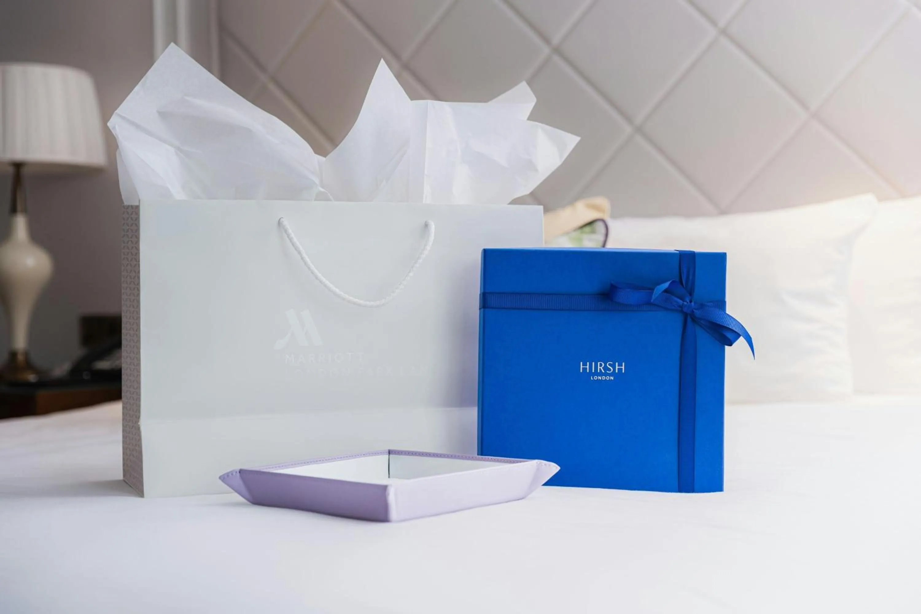 Other, Bed in London Marriott Hotel Park Lane