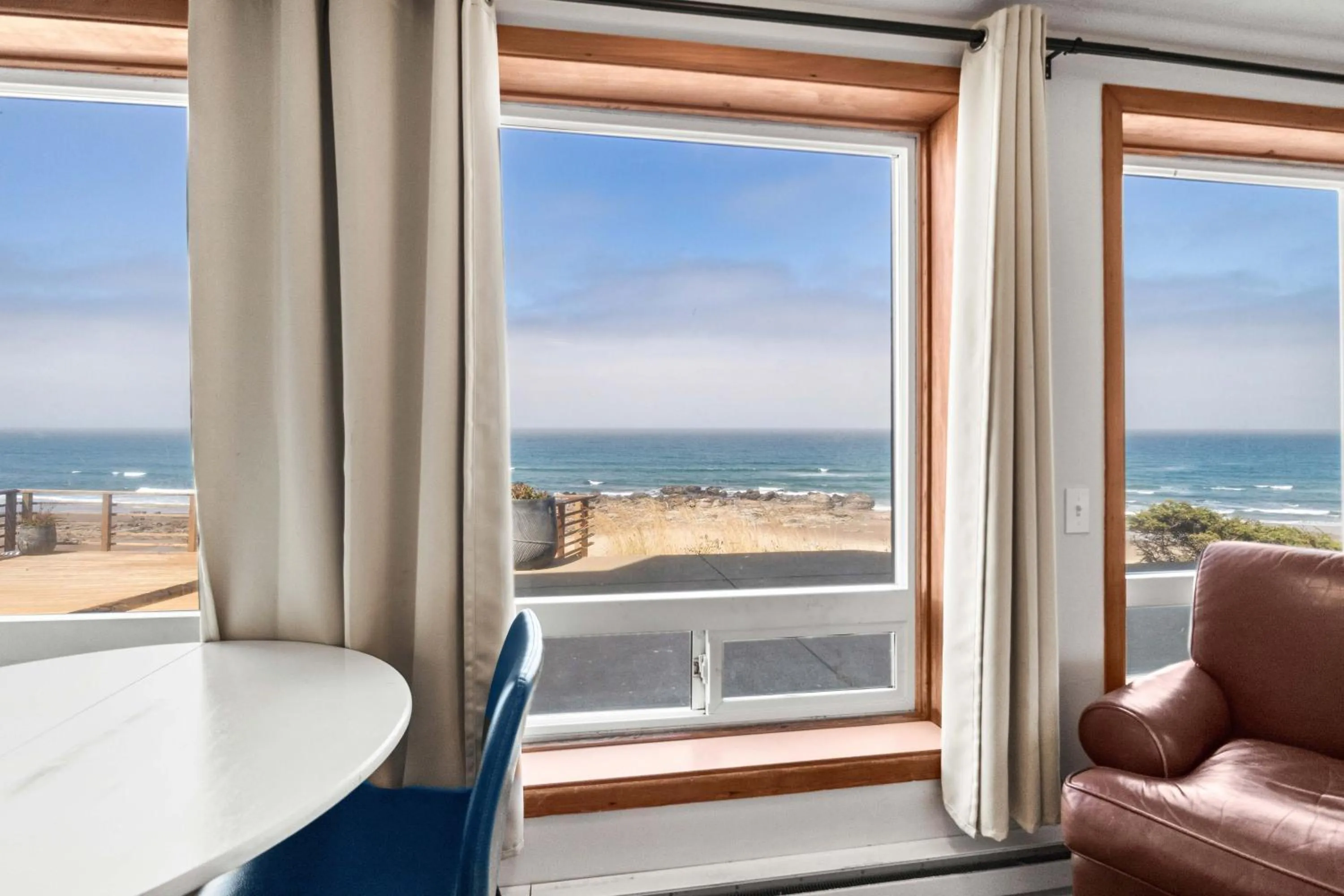 Seagull Beachfront Inn