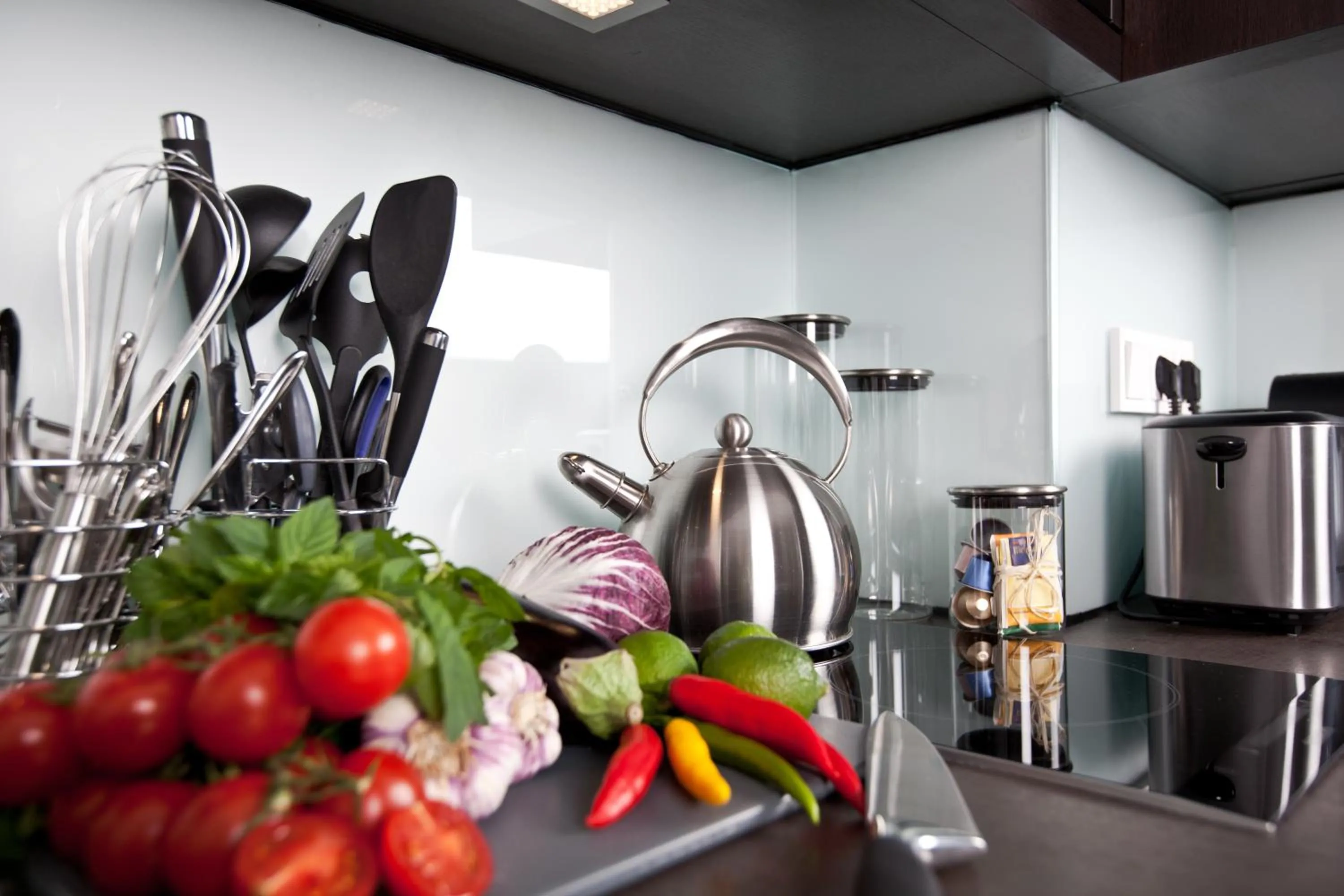 Kitchen or kitchenette in Goodman's Living