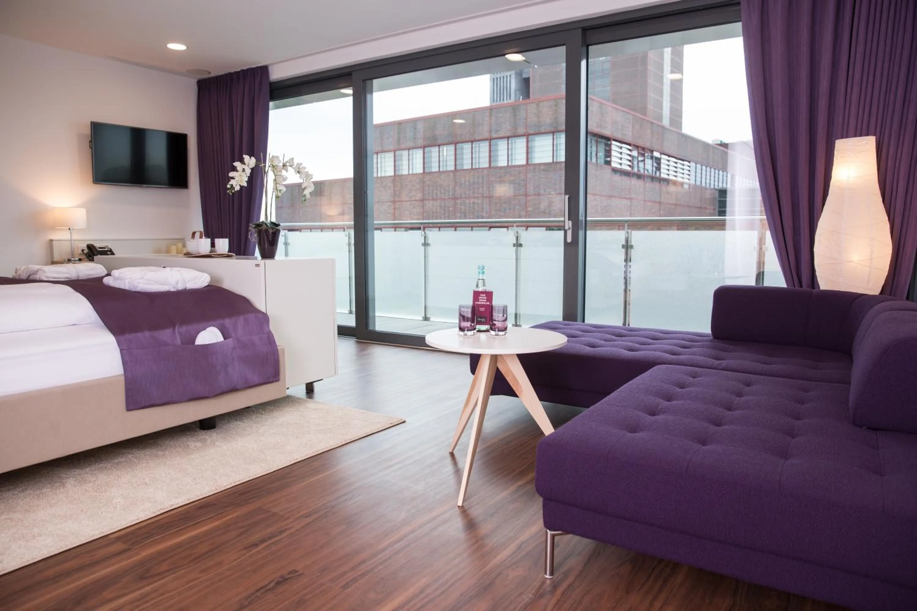 Photo of the whole room, Bed in Heiner's Parkhotel