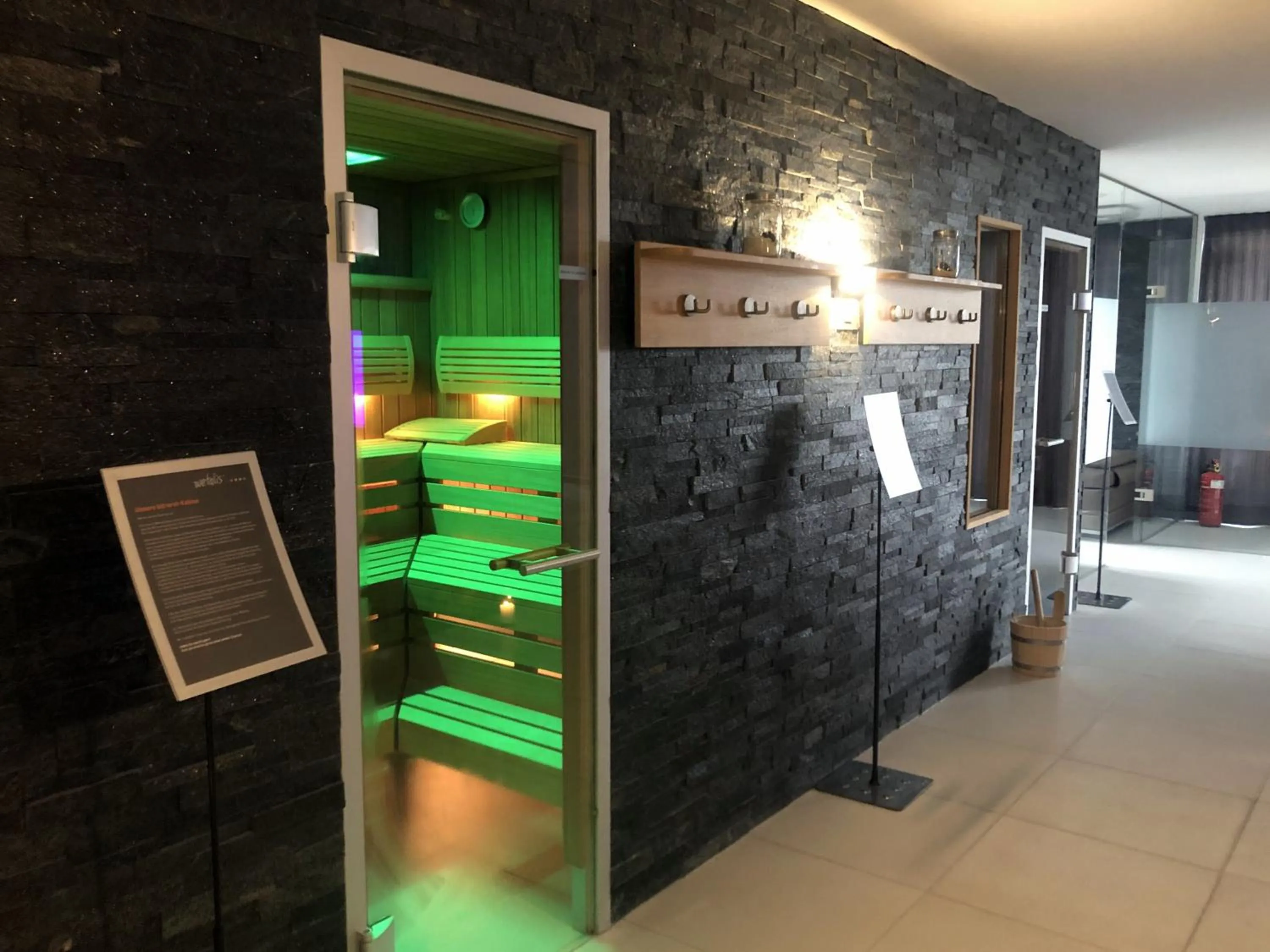 Spa and wellness centre/facilities in Heiner's Parkhotel