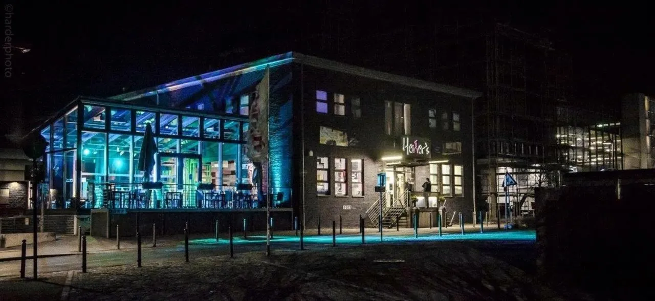 Property building in Heiner's Parkhotel