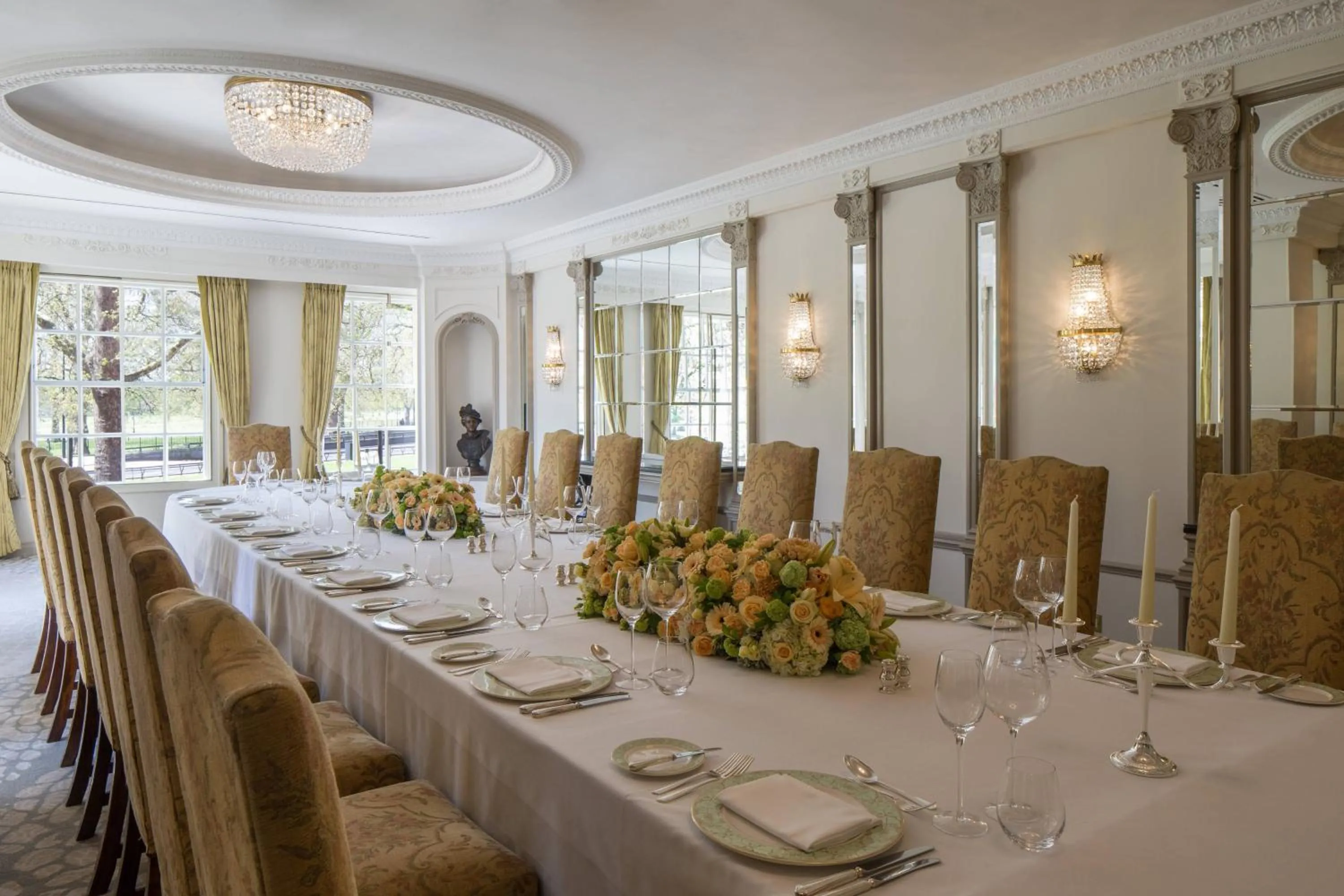 Banquet/Function facilities in JW Marriott Grosvenor House London