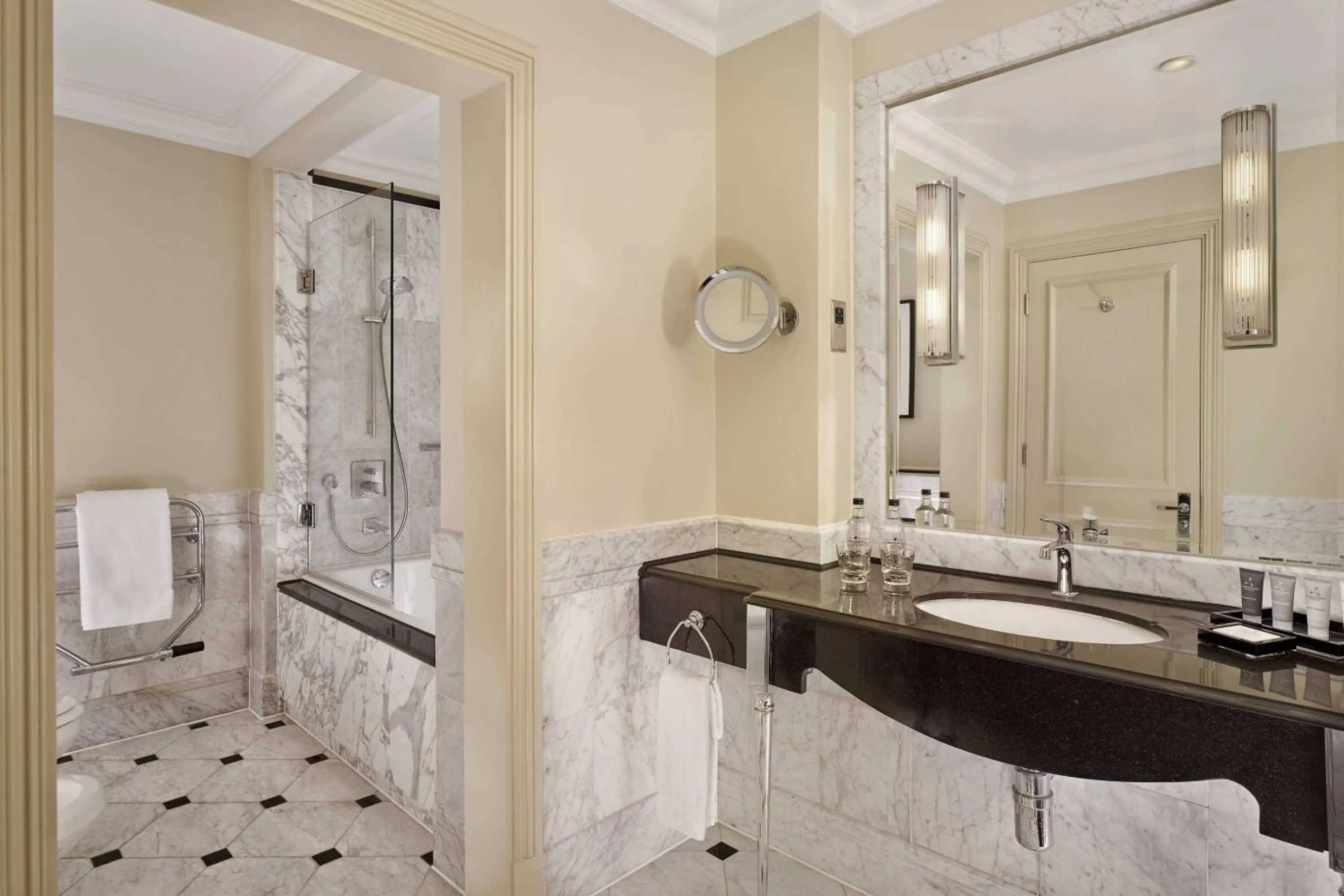 Bathroom in JW Marriott Grosvenor House London