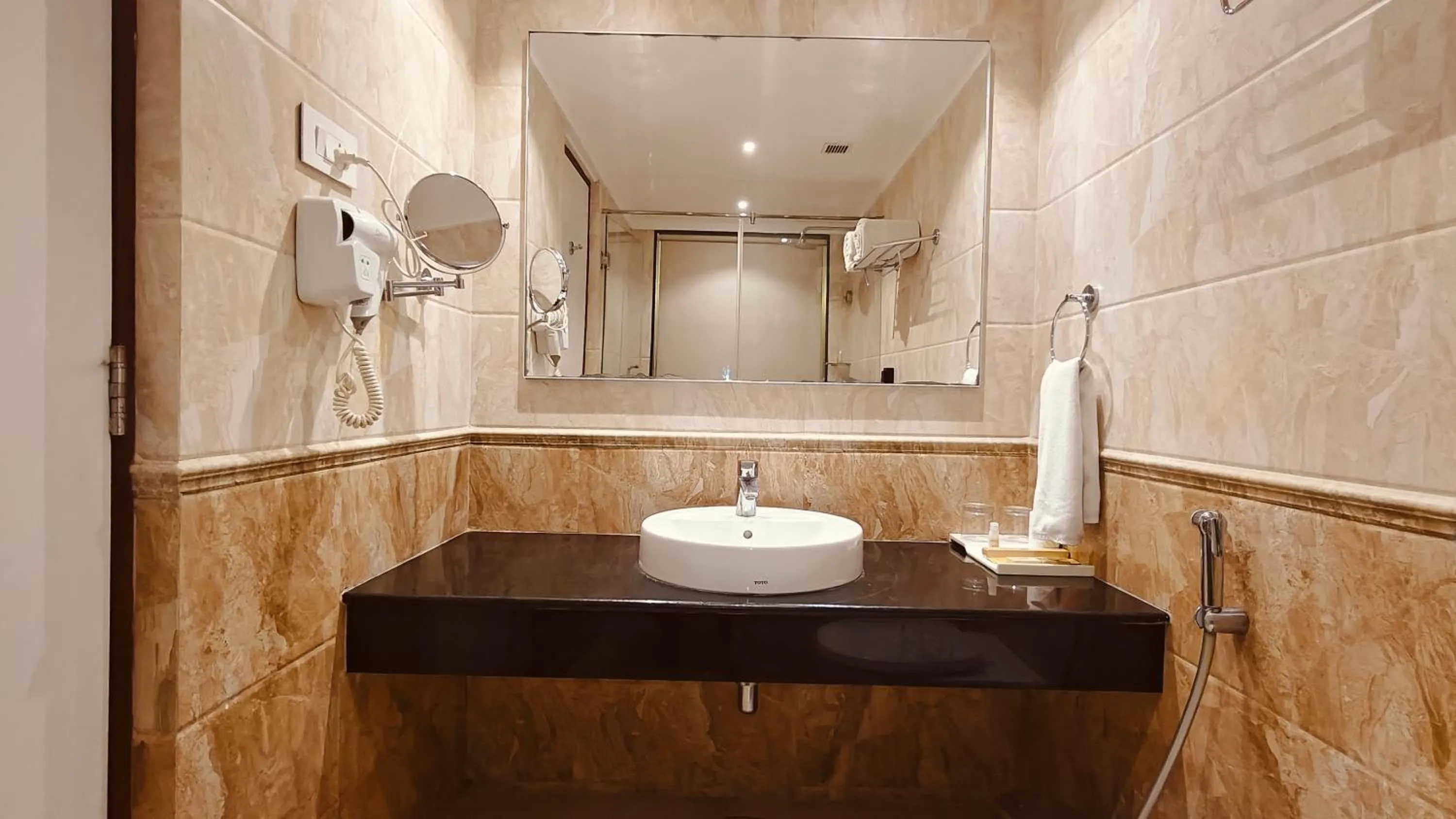 Shower in MM Legacy - A Bergamont Hotel, Kanchipuram