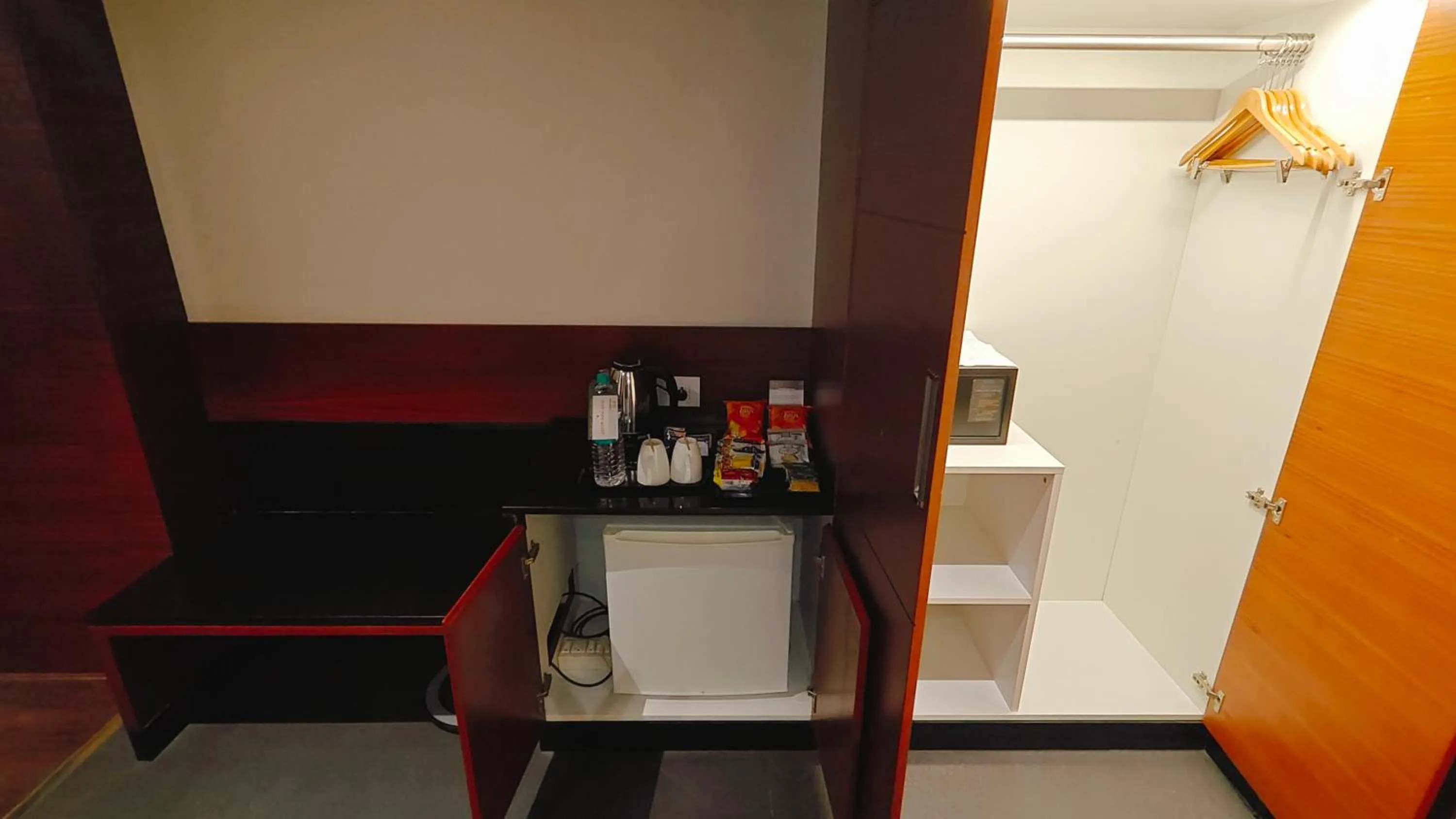 Food and drinks in MM Legacy - A Bergamont Hotel, Kanchipuram