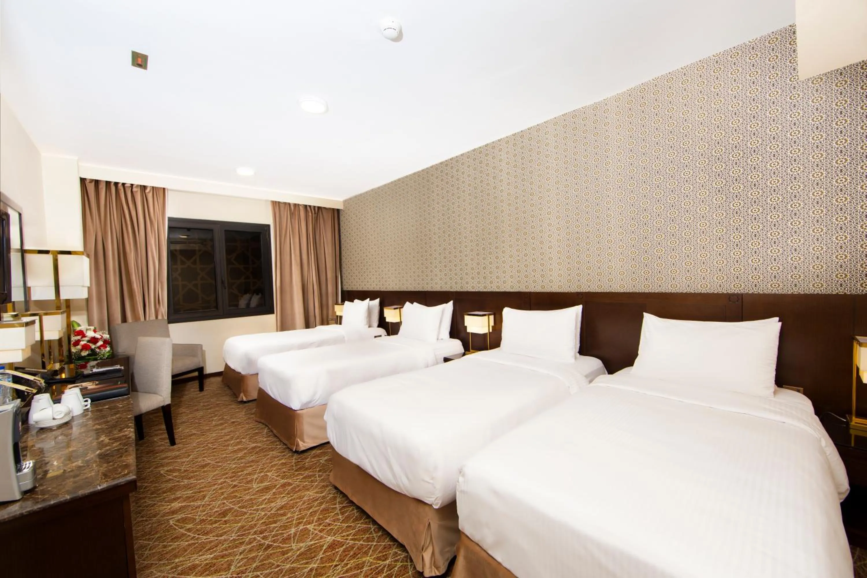 Bed in Dallah Taibah Hotel