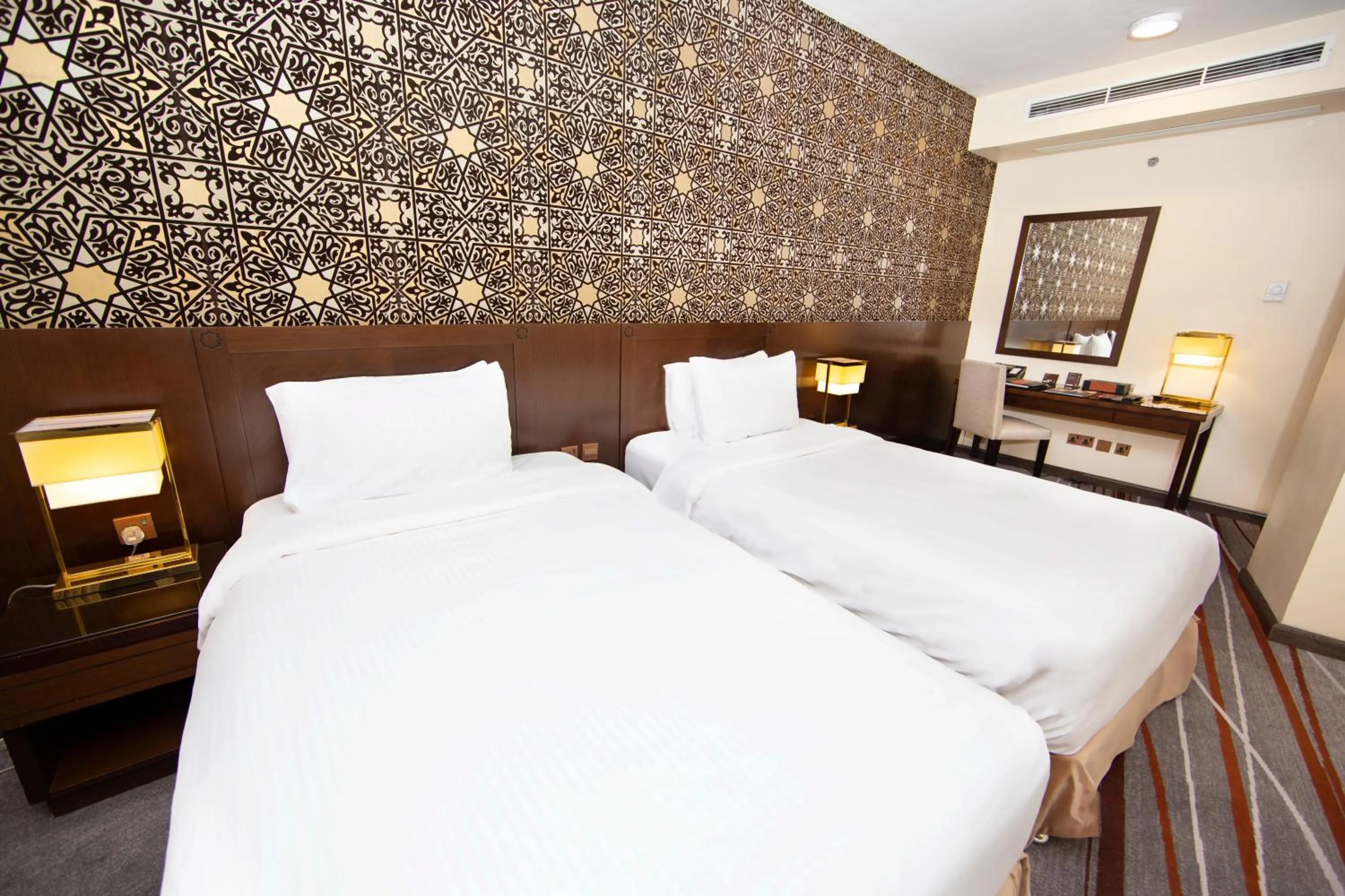 Bed in Dallah Taibah Hotel